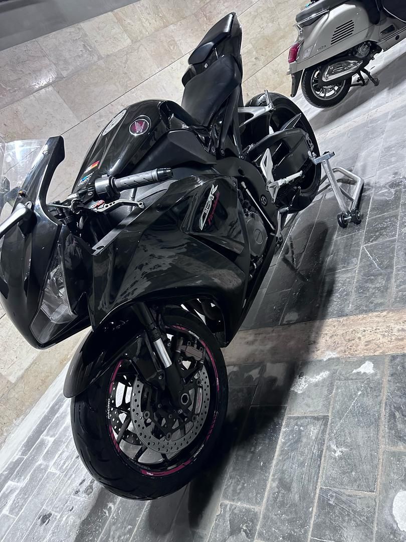 Cbr 1000 2016 abs|موتورسیکلت|تهران, پاسداران|دیوار
