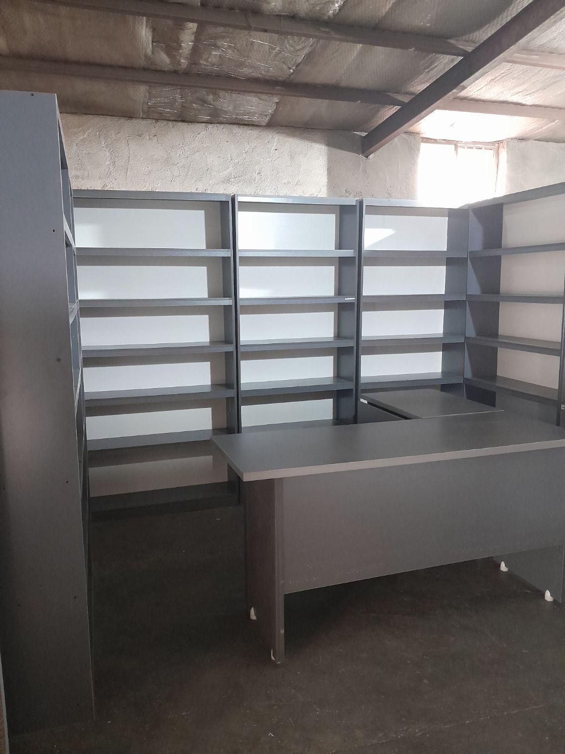 ویترین زیورآلات قفسه رگالی پیشخوان طرح وکیوم|فروشگاه و مغازه|تهران, حسنآباد|دیوار