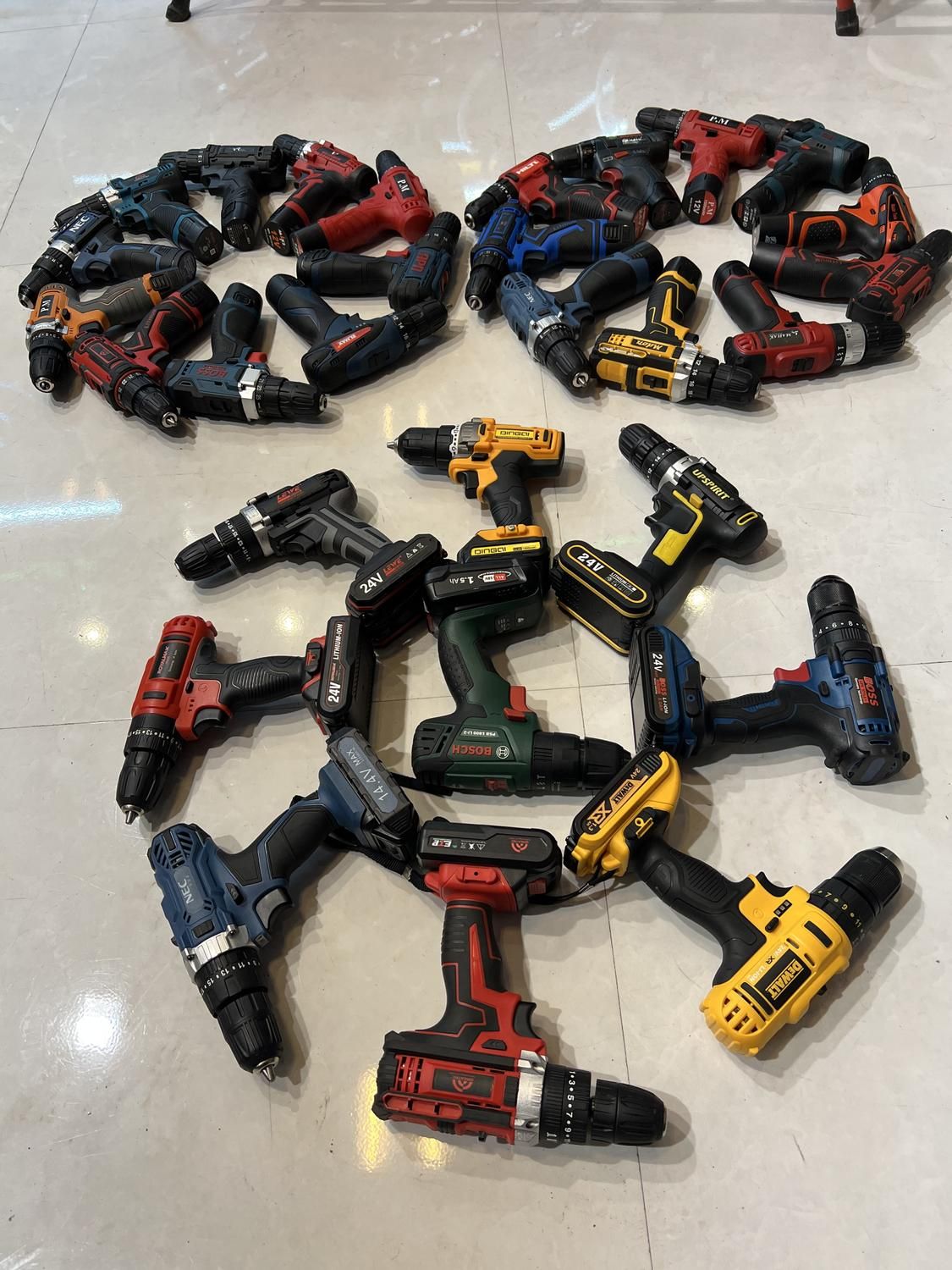 دلر شارژی دریل شارژی تمام فول دلرشارژی|ماشینآلات صنعتی|مشهد, هنرور|دیوار