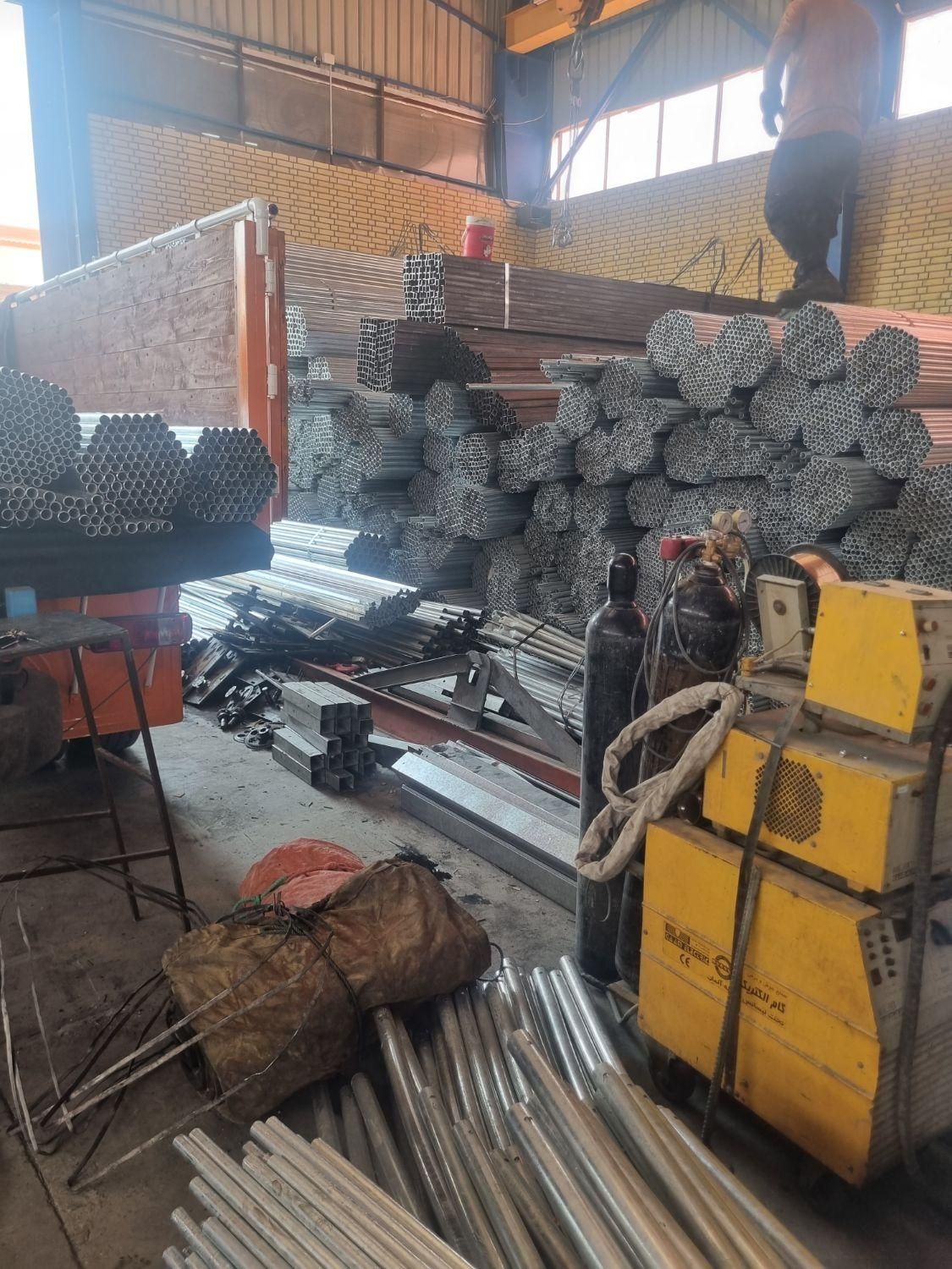 ساخت گلخانه فلزی|خدمات پیشه و مهارت|شهرضا, |دیوار