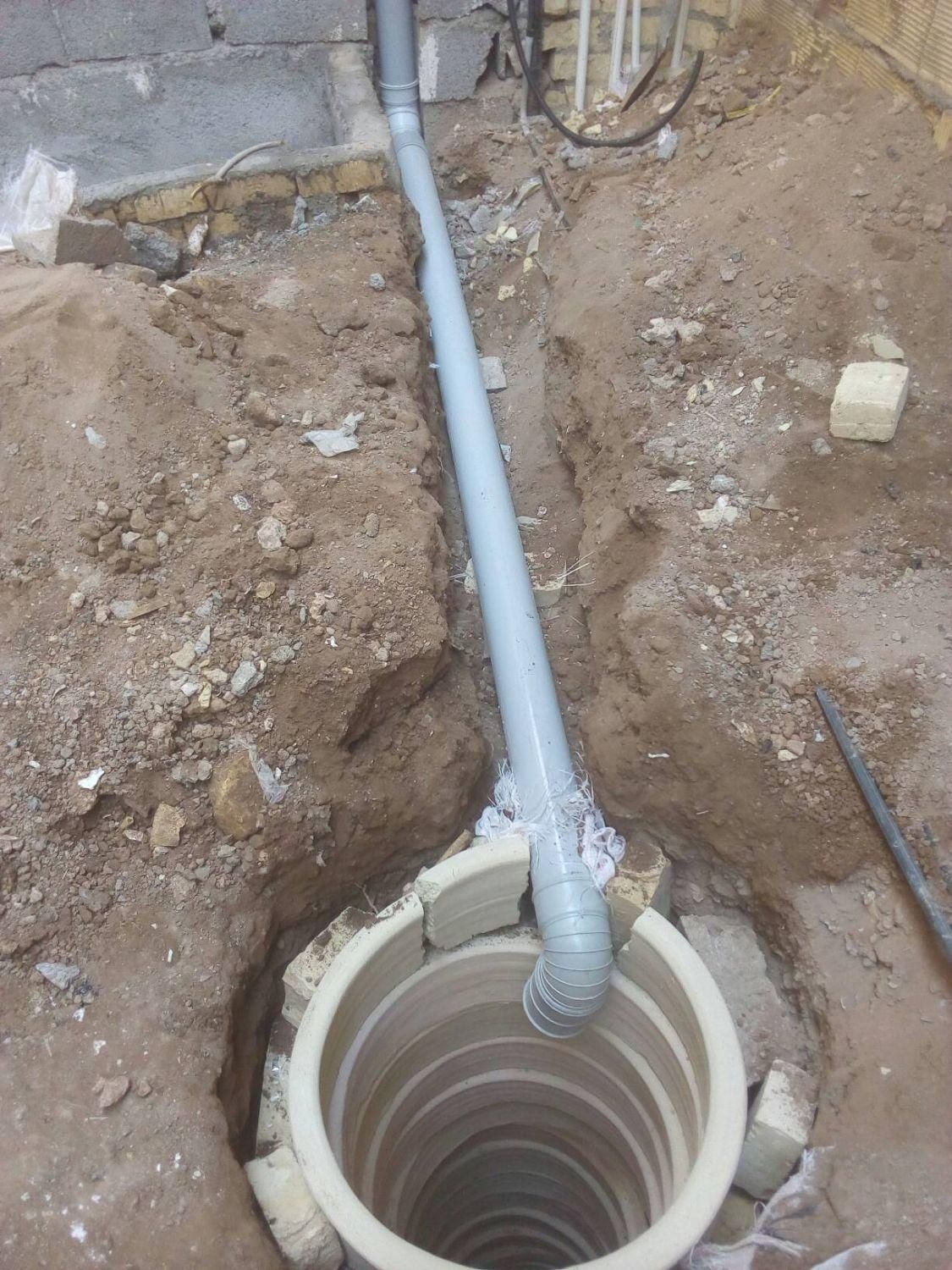 حفرچاه وچاه کن چاه فاضلاب وچاه ابی وتخریبکار ماهر|خدمات پیشه و مهارت|اصفهان, خانه اصفهان|دیوار