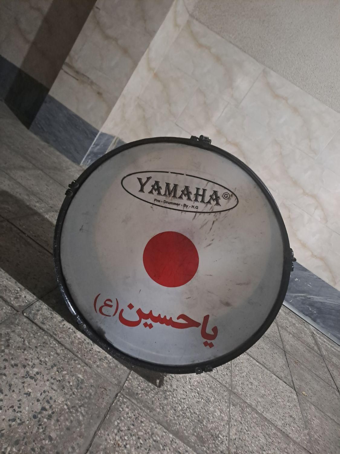طبل|درام و پرکاشن|اندیشه, |دیوار