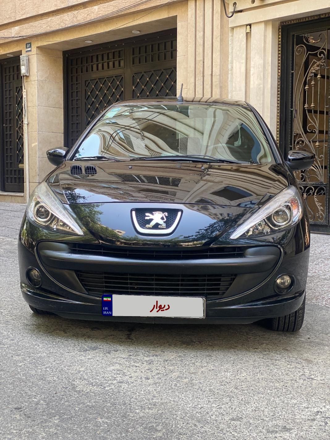 ۲۰۷ دنده سقف فلز کم کار مدل ۴۰۲ بدون توضیح در حد|خودرو سواری و وانت|تهران, تهران‌ویلا|دیوار
