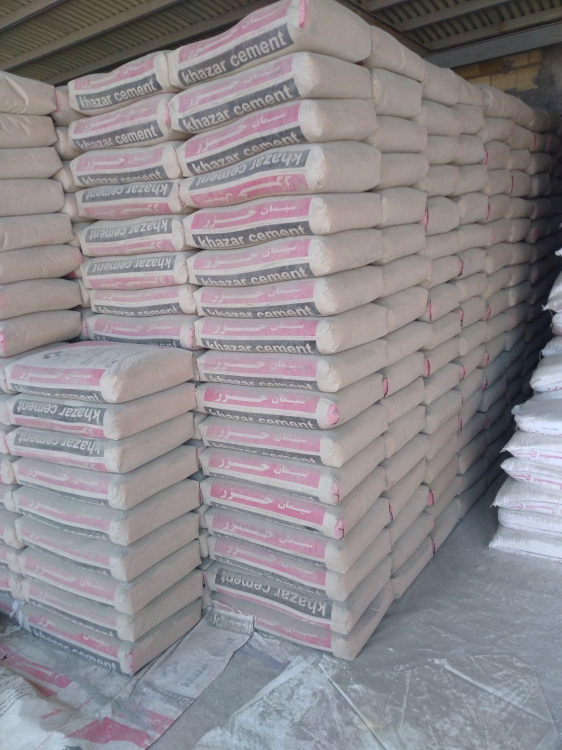 فروش عمده سیمان خزر پاکتی و فله|مصالح و تجهیزات ساختمان|رشت, بیجارپس|دیوار