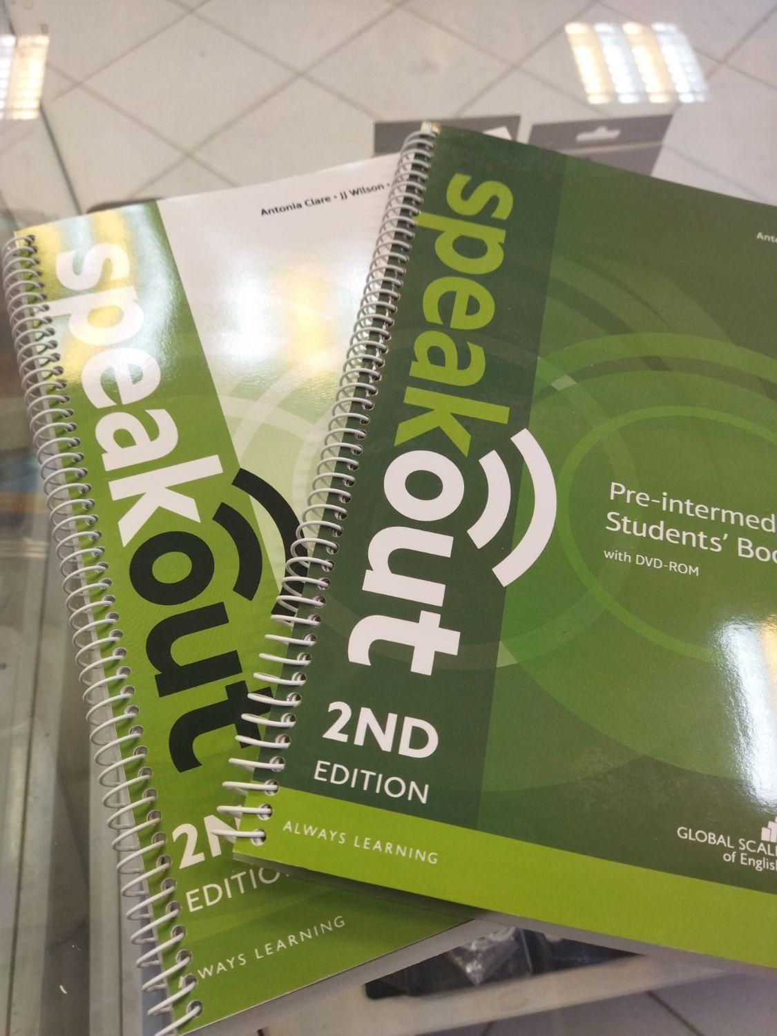 Speak out وworkbook وDVD|کتاب و مجله آموزشی|اصفهان, پارک مشتاق|دیوار