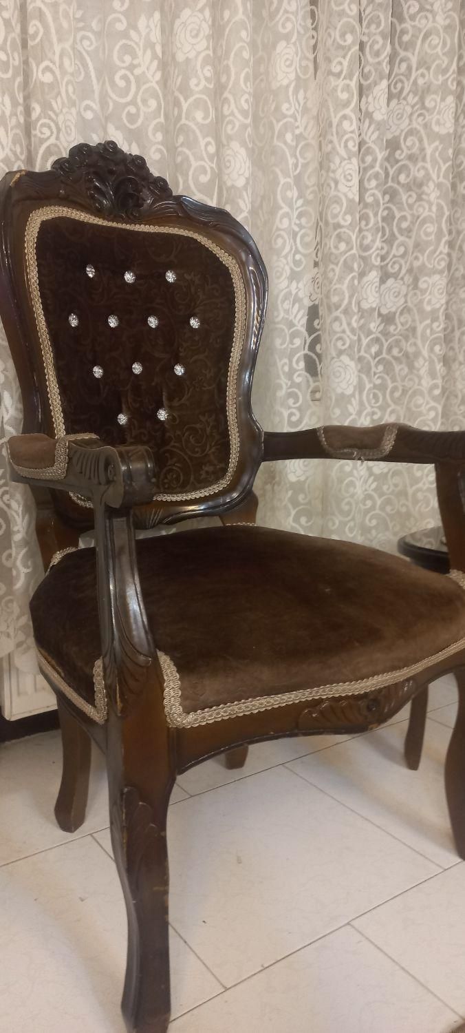 مبلمان سلطنتی تمام چوب|مبلمان خانگی و میز عسلی|اصفهان, سروستان|دیوار