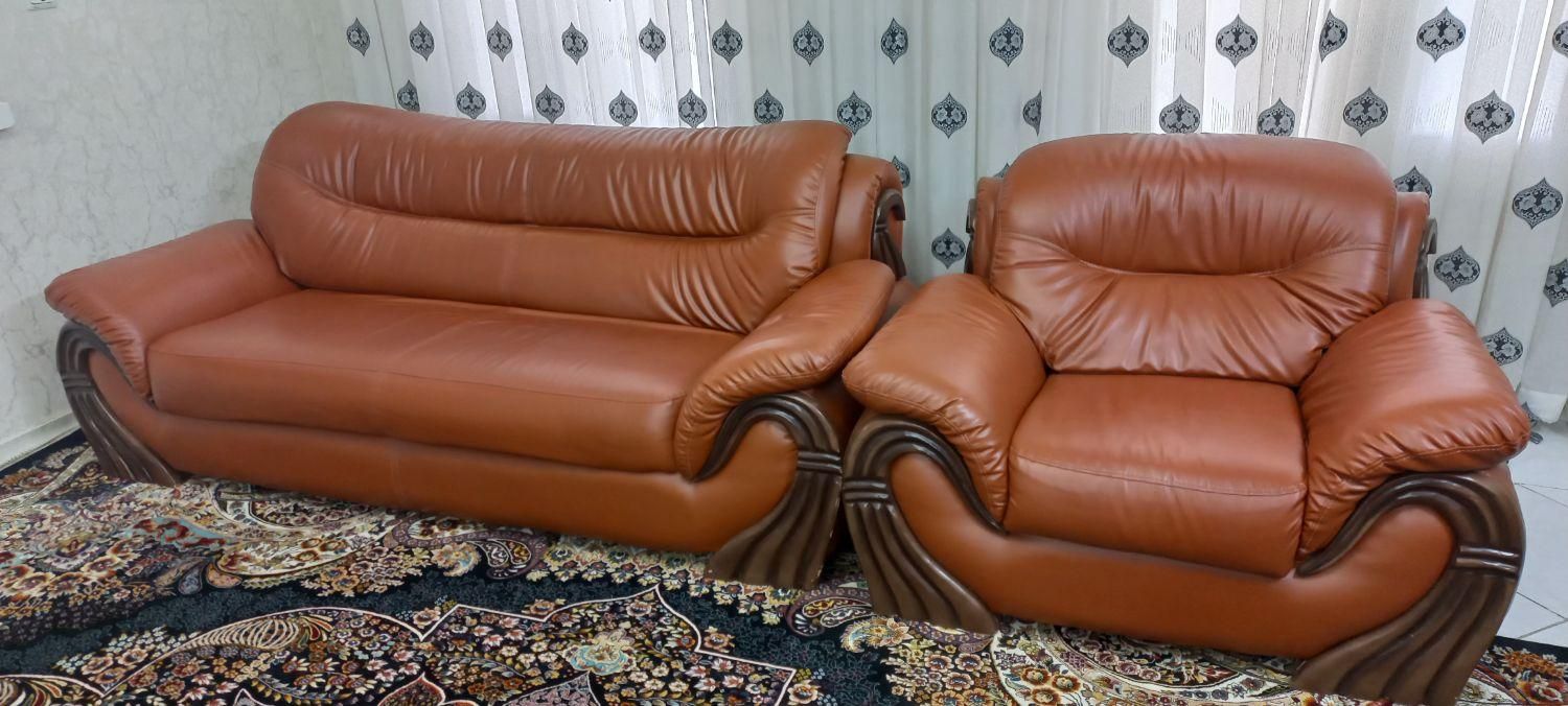 یک سرویس مبلمان هفت نفره با یک جلو مبلی|مبلمان خانگی و میز عسلی|تهران, ابوذر (منطقه ۱۵)|دیوار
