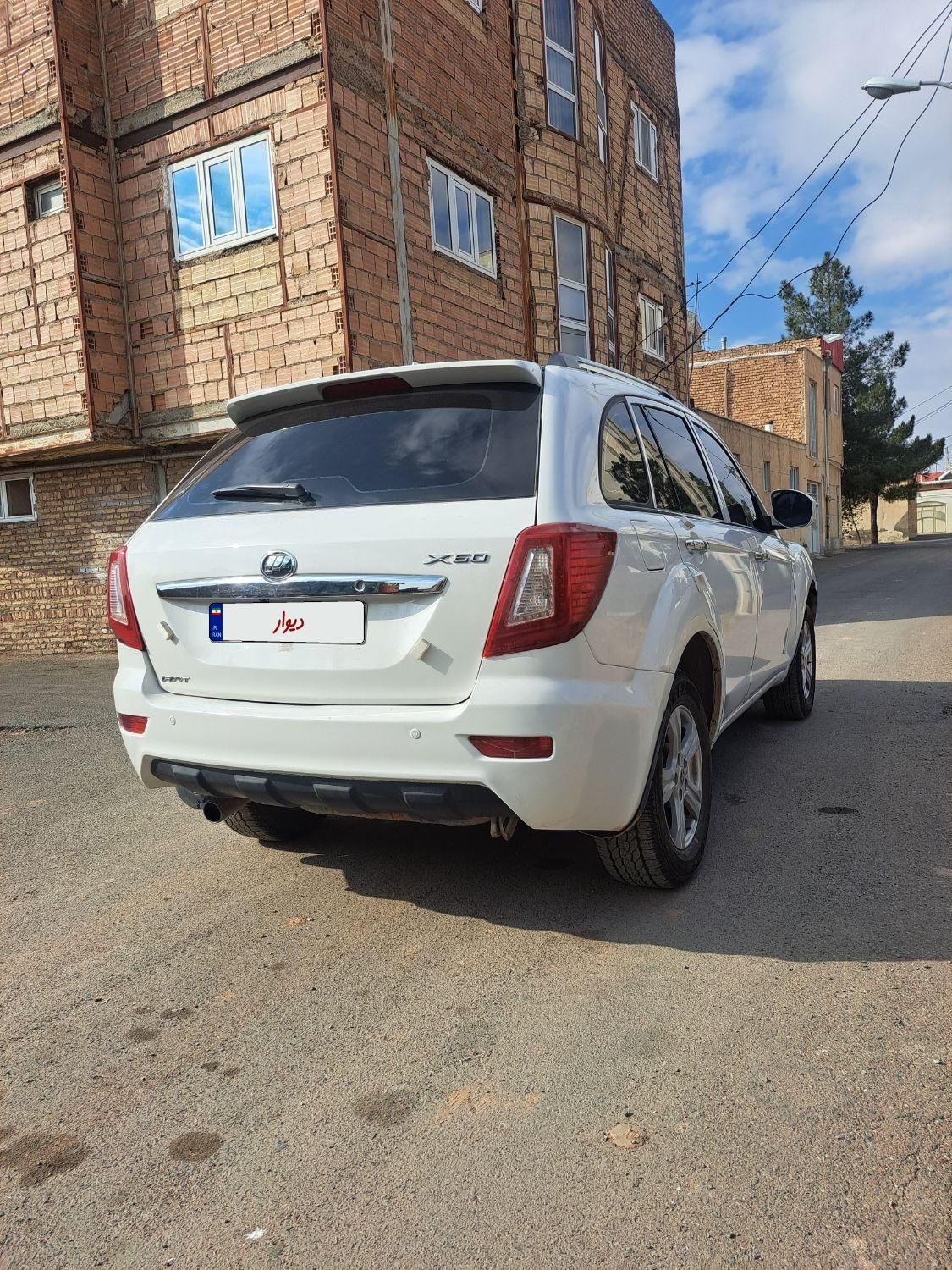 لیفان X60 دنده‌ای، مدل ۱۳۹۵|خودرو سواری و وانت|تبریز, |دیوار