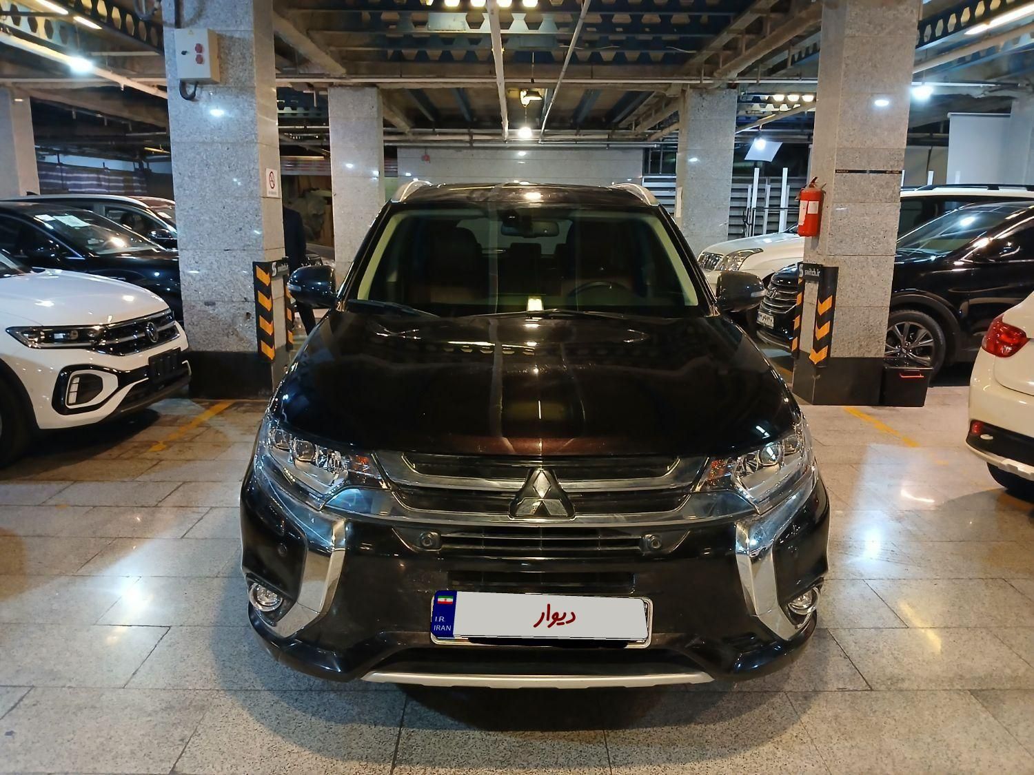 میتسوبیشی اوتلندر PHEV، مدل ۲۰۱۸|خودرو سواری و وانت|تهران, الهیه|دیوار