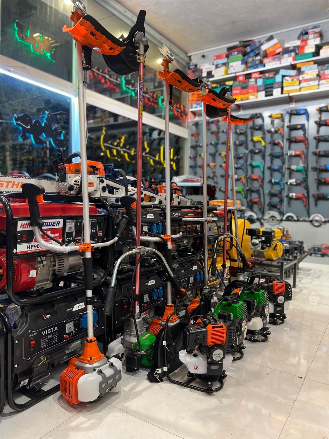 علف زن دوشی پشتی علفزن|ماشین‌آلات صنعتی|مشهد, هنرور|دیوار