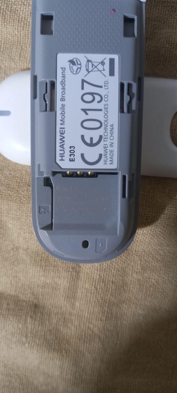 مودم 3G هوآوی E303 با قابلیت‌های عالی|مودم و تجهیزات شبکه|نظرآباد, |دیوار