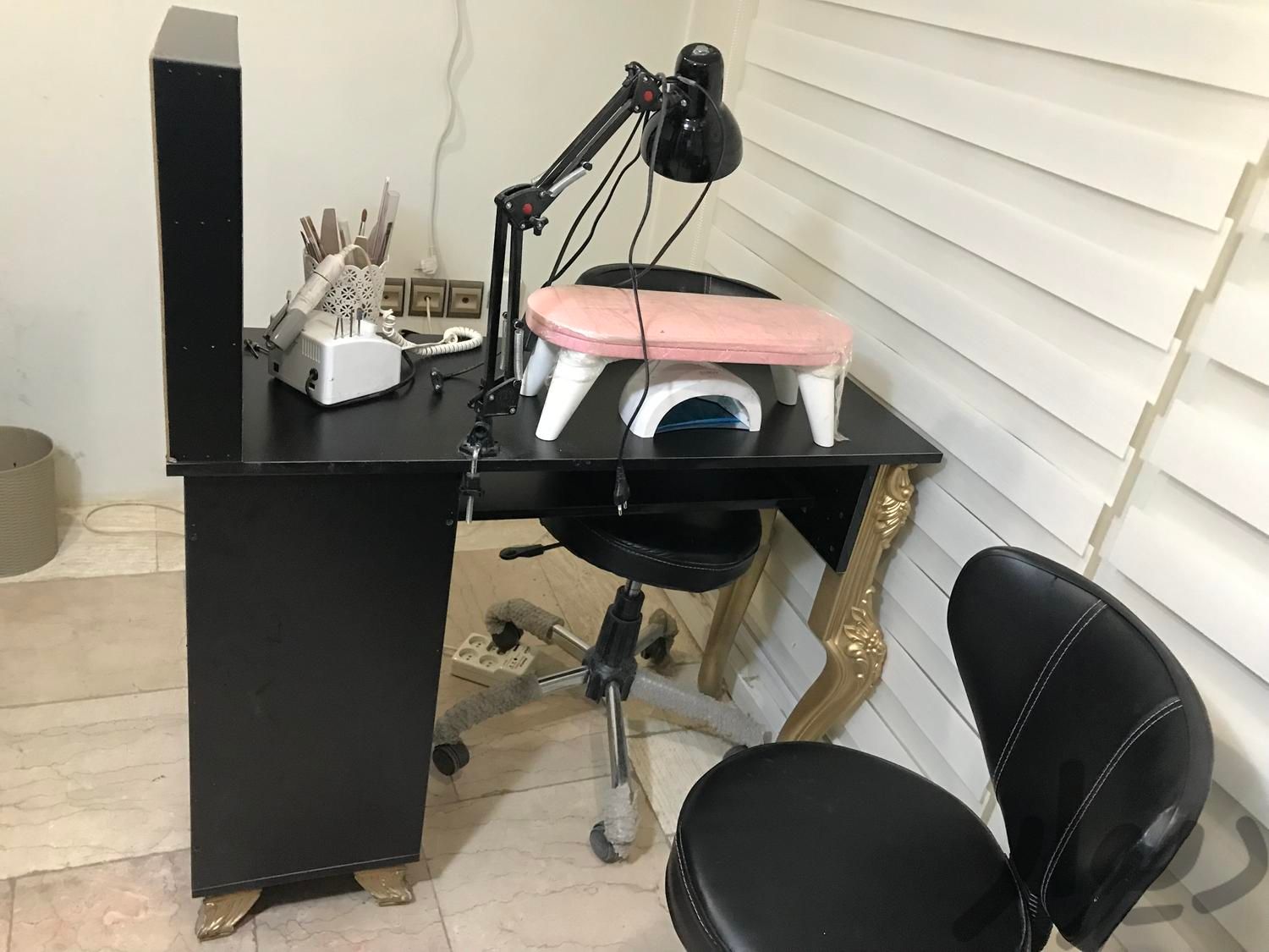 فروش تخت تاتو مژه میز ناخن صندلی استادکار|آرایشگاه و سالن‌های زیبایی|تهران, کرمان|دیوار