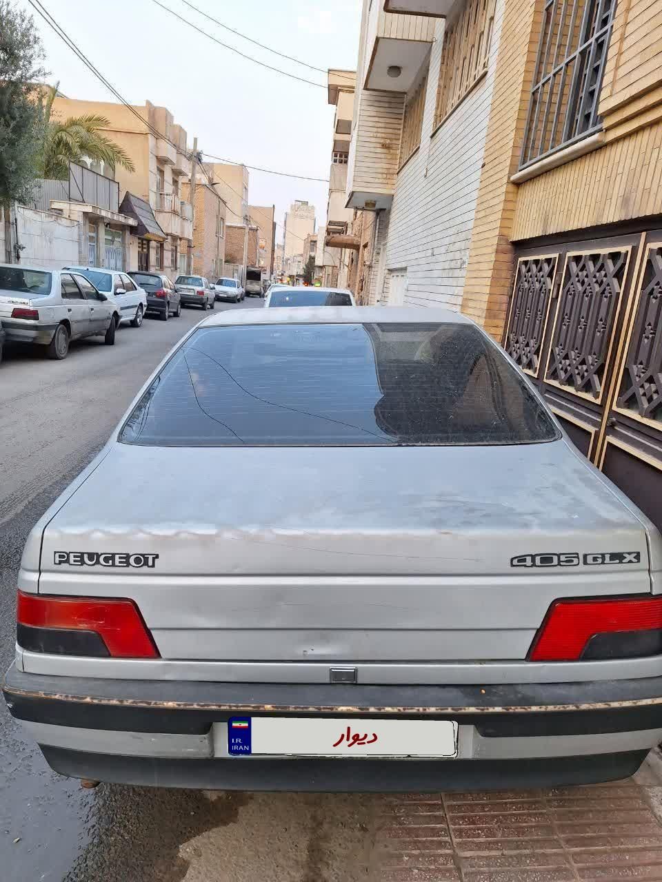 پژو 405 GLX - دوگانه سوز CNG، مدل ۱۳۸۸|خودرو سواری و وانت|قم, ارم|دیوار