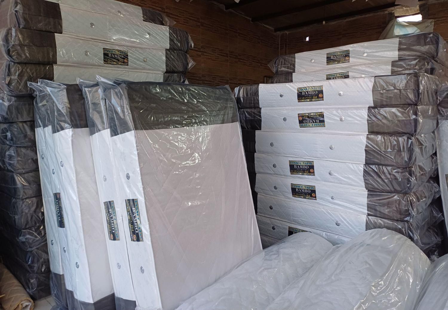 تولید و عرضه انواع تشک های فنری و طبی فنری|تشک تختخواب|خوی, |دیوار