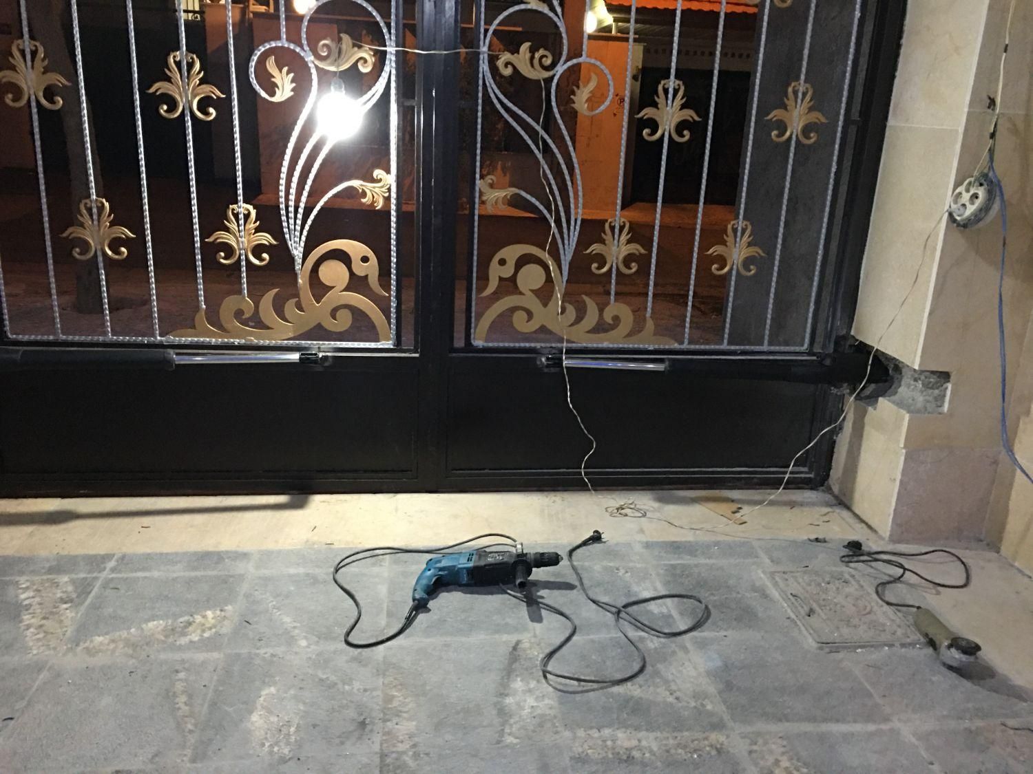 جک برقی درب پارکینگ ،کرکره،ریموت ،دوربین ، آیفون|مصالح و تجهیزات ساختمان|تهران, تهرانسر شرقی|دیوار