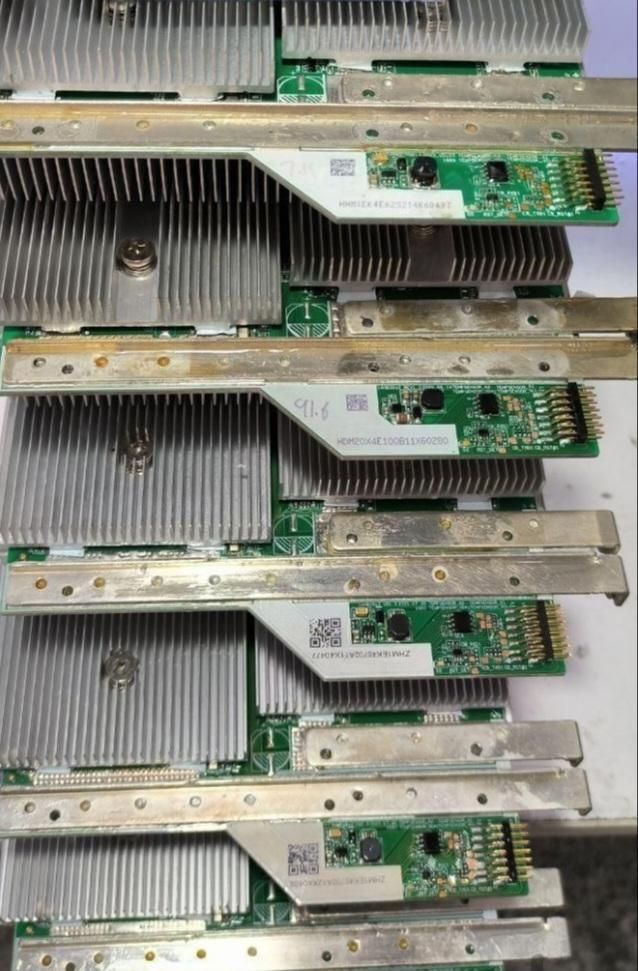 تعمیر تخصصی پاور و هشبرد ماینر M30++ M31 M21 M32|خدمات رایانه‌ای و موبایل|اصفهان, برازنده|دیوار