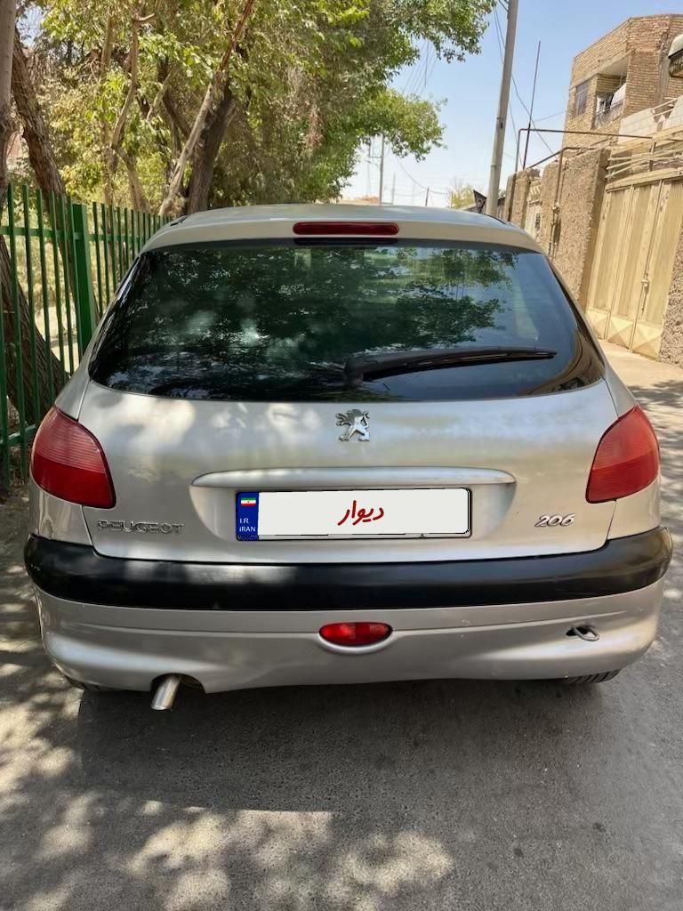 پژو 206 تیپ ۲، مدل ۱۳۸۲|خودرو سواری و وانت|اصفهان, باغ گلها|دیوار