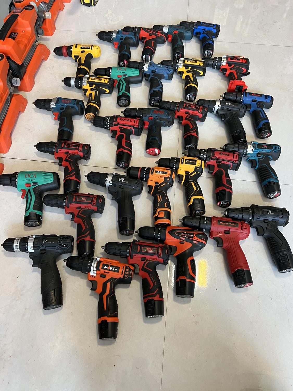 دریل شارژی دلرشارژی دلر چکشی اتومات|ماشینآلات صنعتی|مشهد, هنرور|دیوار