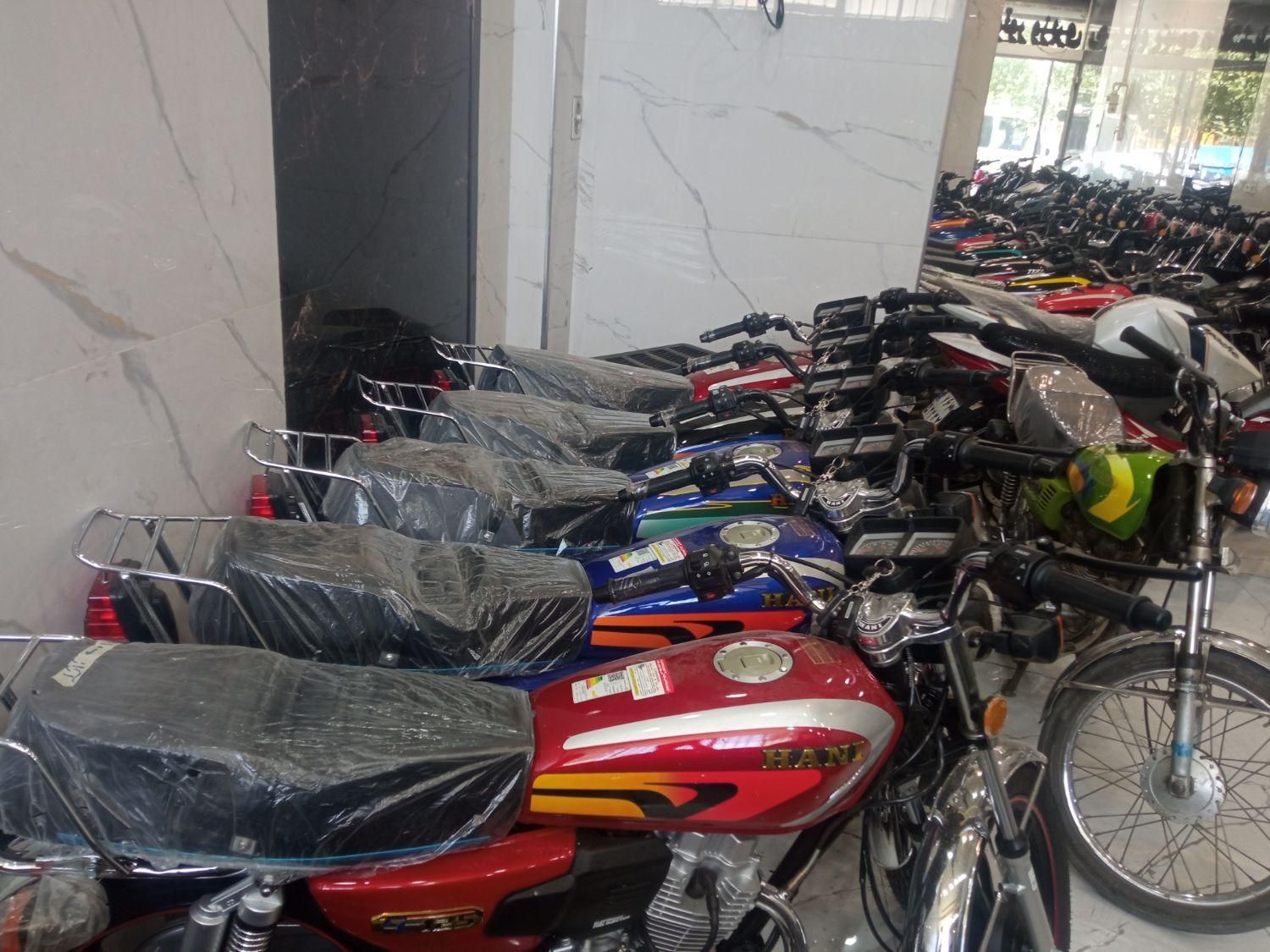 بدون نیاز به ضامن و چک صاحب موتور شوید نو/کارکرده|موتورسیکلت|مشهد, طبرسی شمالی|دیوار