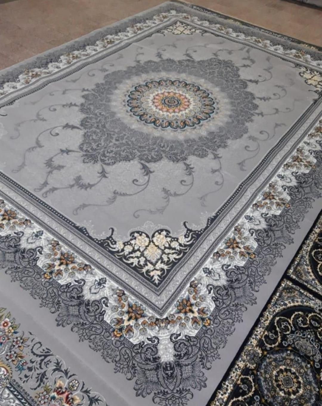 فرش۷۰۰شانه اصل پاتریس تبریز پرمیس|فرش|تبریز, |دیوار