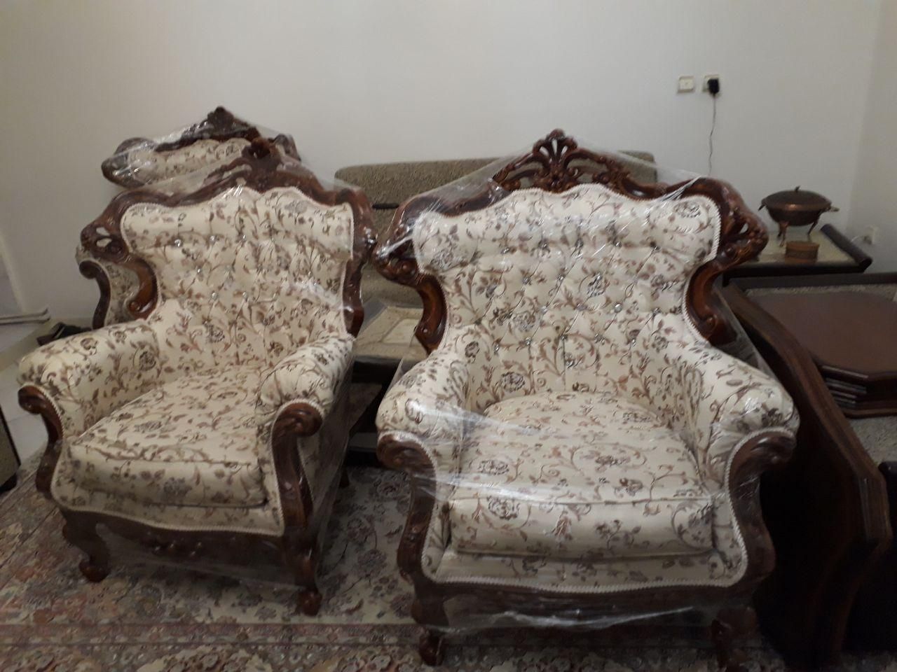 مبلمان ۹ نفره و میز ناهارخوری ۸ نفره . تمیز و مرتب|مبلمان اداری|تهران, اباذر|دیوار