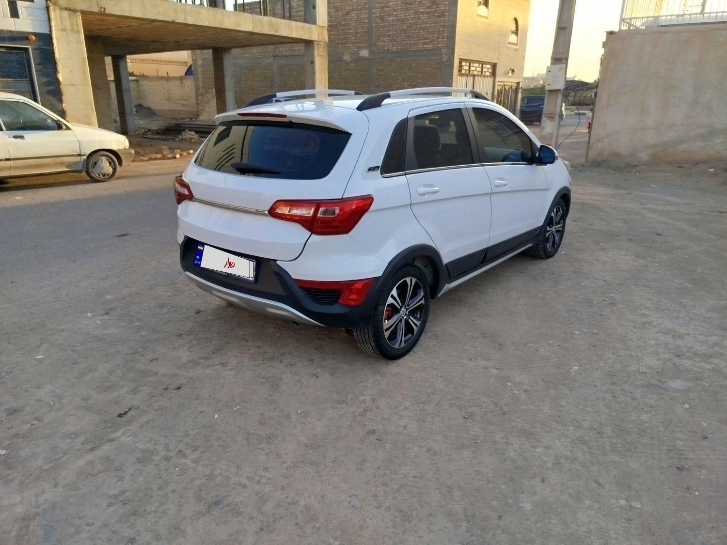 بایک X25 اتوماتیک، مدل ۱۳۹۸|خودرو سواری و وانت|کاشان, رجایی|دیوار