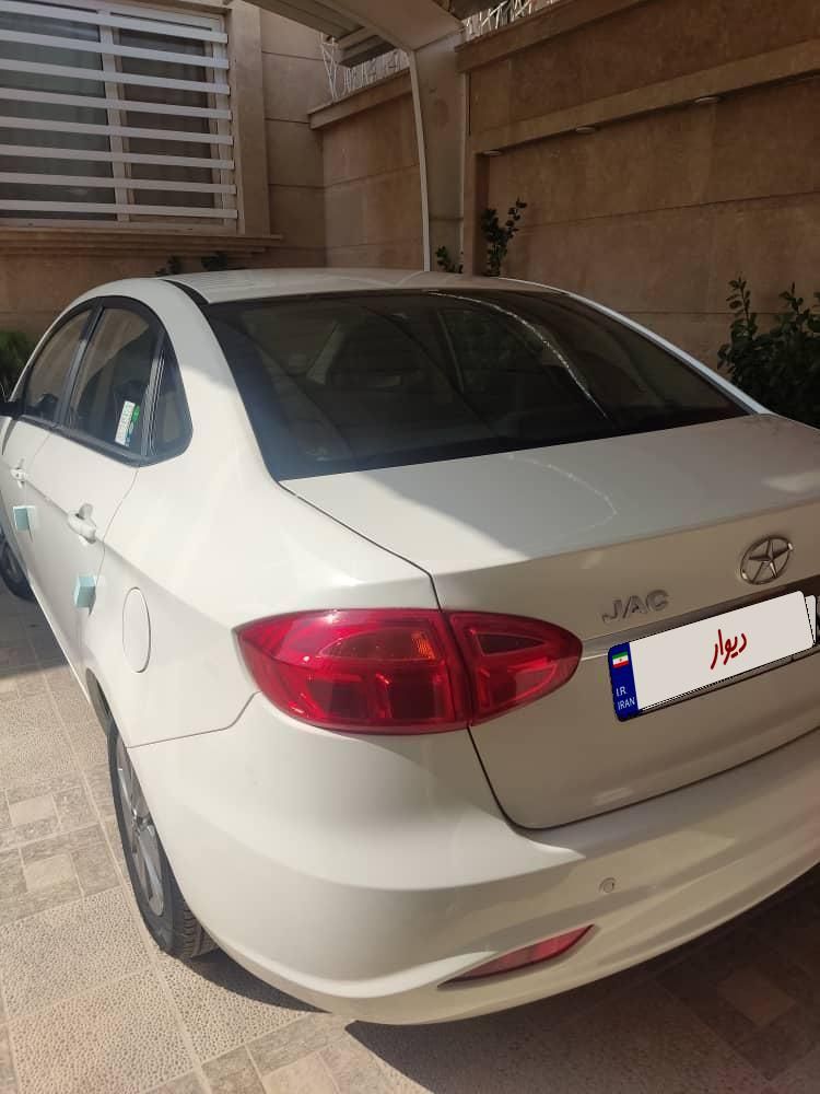 جک J4، مدل ۱۴۰۴|خودرو سواری و وانت|کرمان, |دیوار