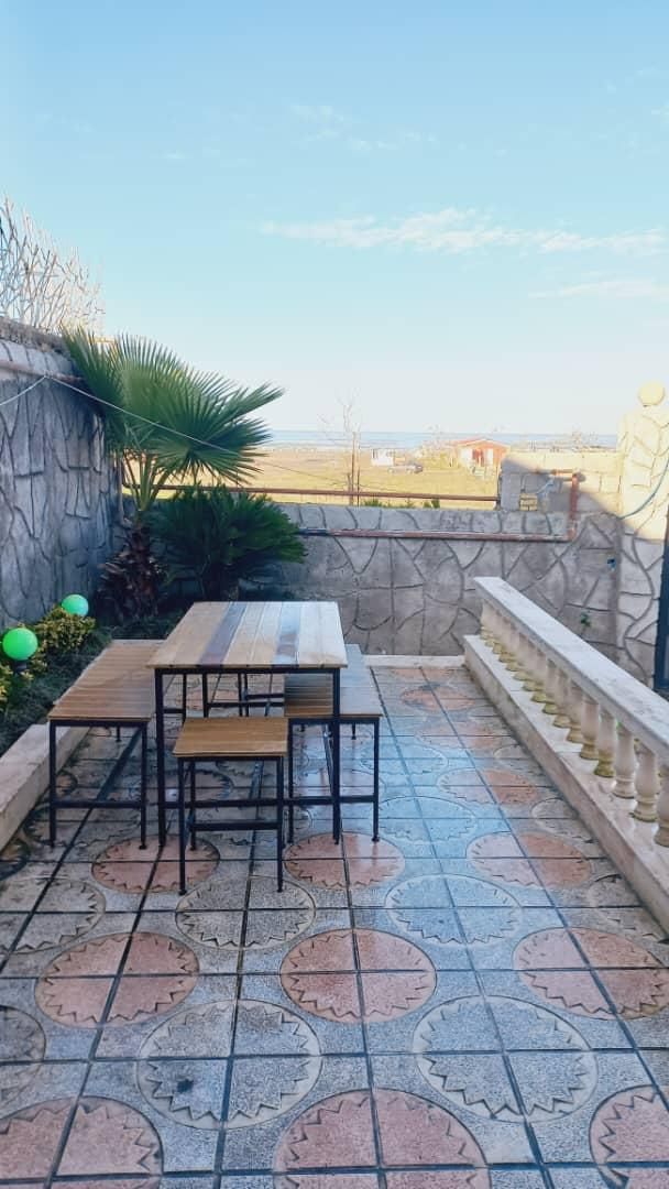 ویلا استخردار پلاک اول دریا|اجارهٔ کوتاهمدت ویلا و باغ|بندر انزلی, شیلات|دیوار