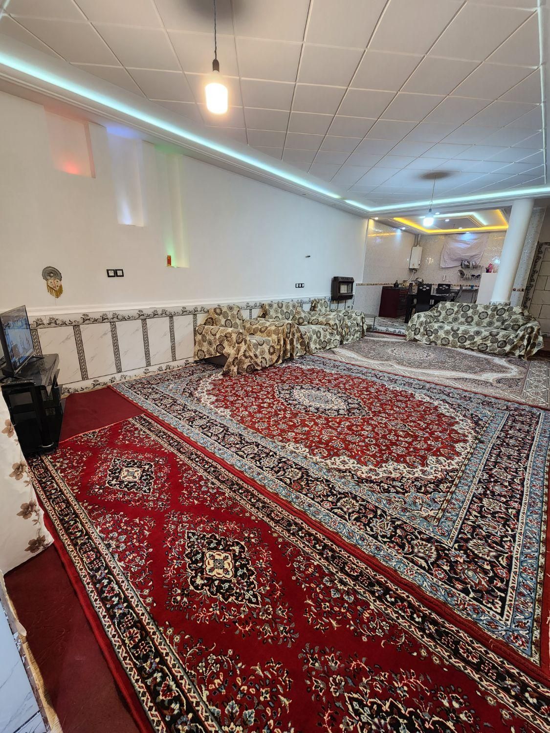 اجاره روزانه سوئیت مبله آتشکده|اجارهٔ کوتاهمدت آپارتمان و سوئیت|فیروزآباد (فارس), |دیوار