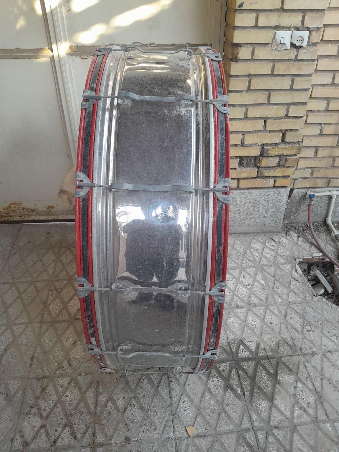 طبل بزرگ|درام و پرکاشن|سمنان, |دیوار