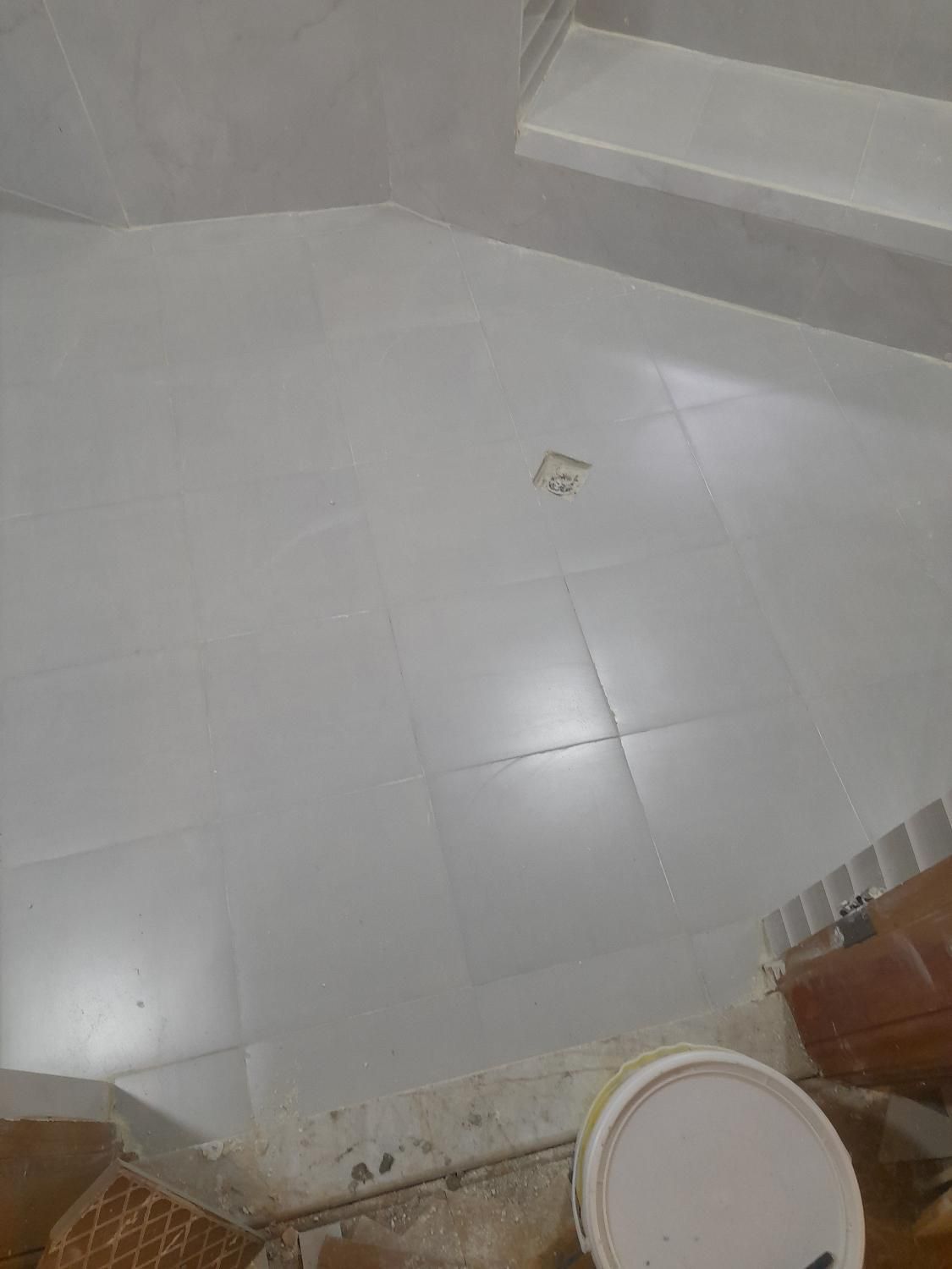 کاشی کاری سرامیک کار کاشی کار کاشی چسبی کاشیکار|خدمات پیشه و مهارت|رشت, گلسار|دیوار