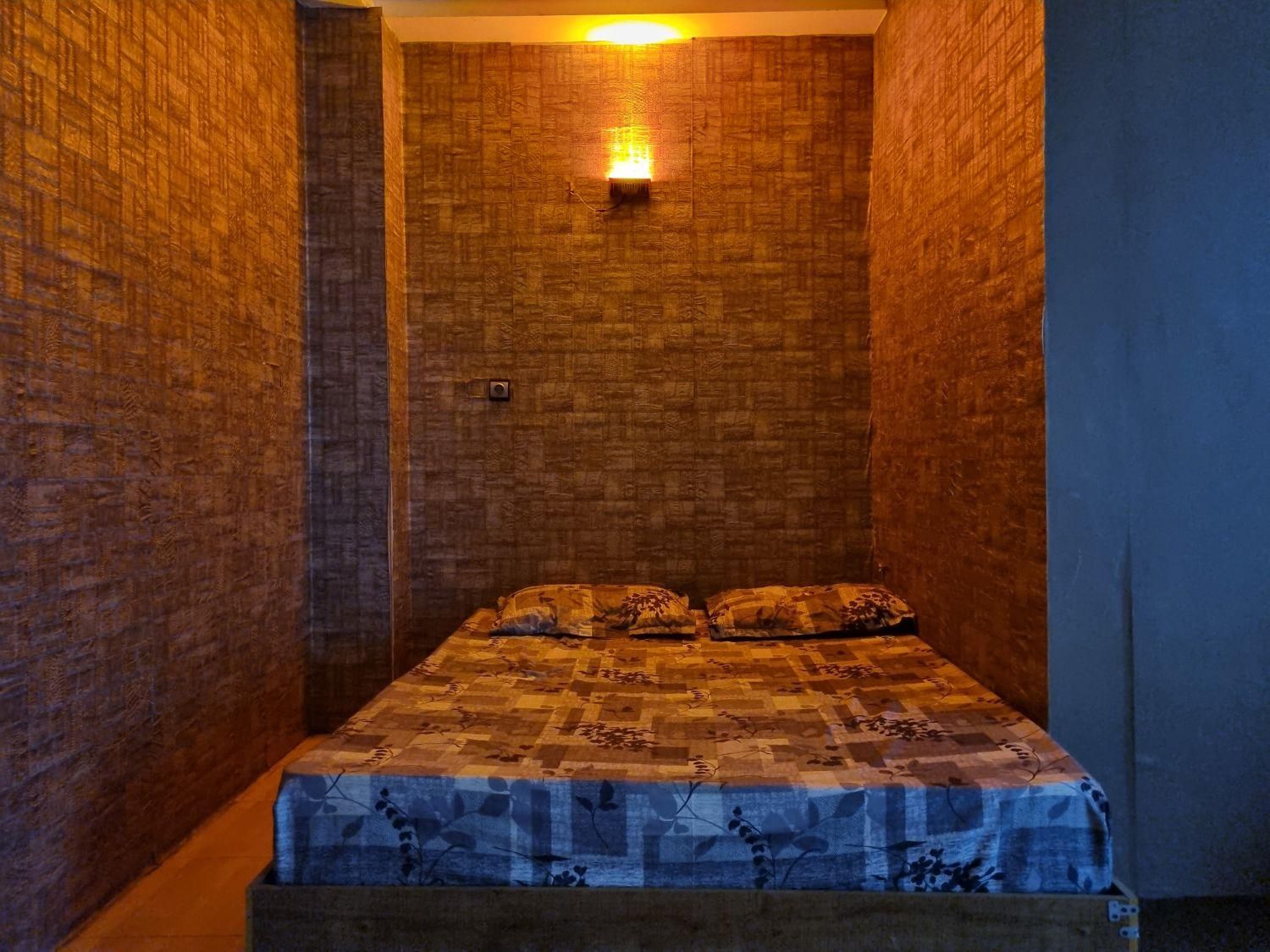 سوئیت شیک و تمییز ۳ تا ۵دقیقه تا سیتی سنتر و دریا|اجارهٔ کوتاه‌مدت آپارتمان و سوئیت|قشم, |دیوار