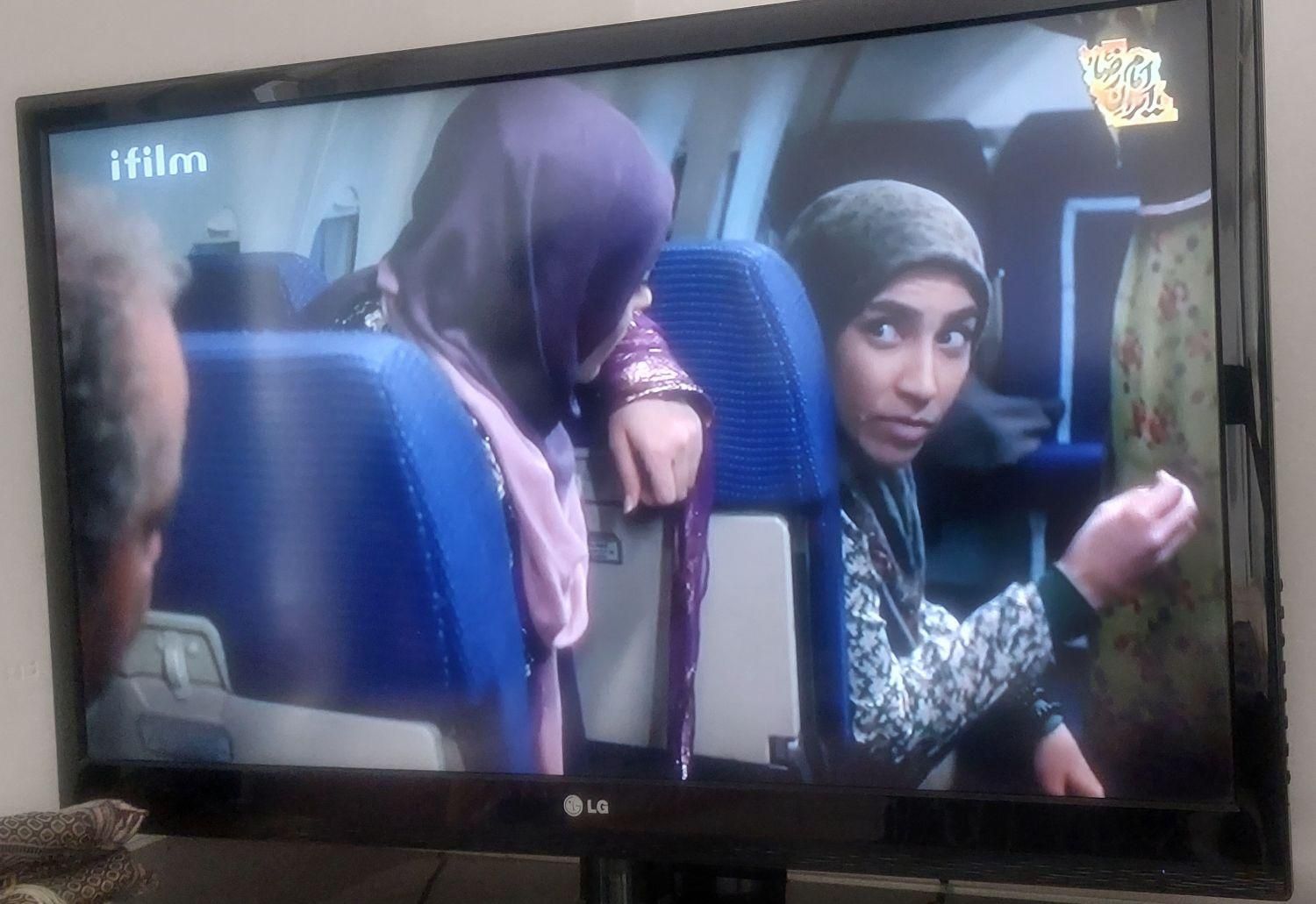 تلویزیون LED ال جی ۴۲ اینچ  سینمای خانگی  DVD|تلویزیون و پروژکتور|اسلام‌شهر, |دیوار