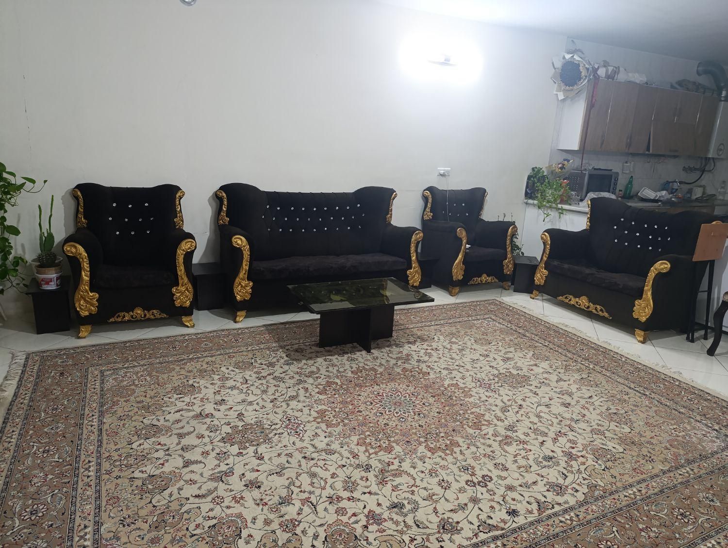 مبل 7نفره راحتی تمیز|مبلمان خانگی و میز عسلی|اصفهان, محله سفلی|دیوار