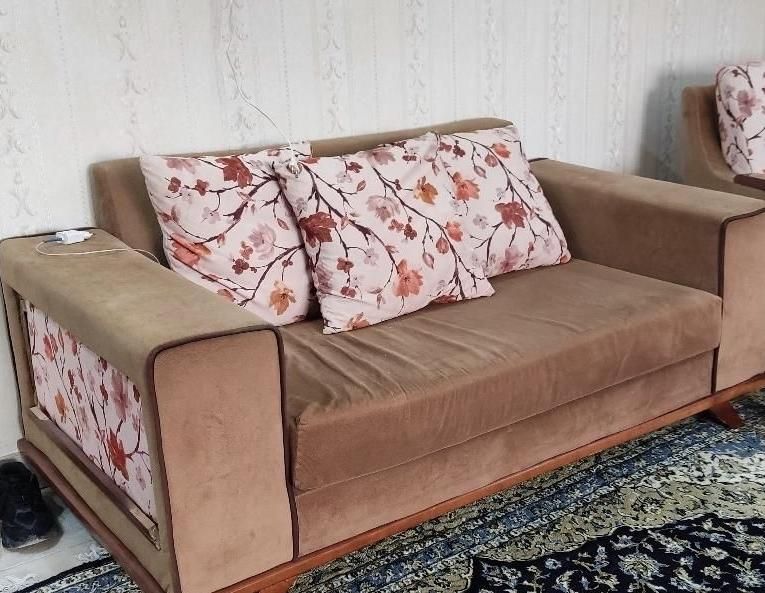 مبل راحتی هفت نفره|مبلمان خانگی و میز عسلی|کرمانشاه, |دیوار