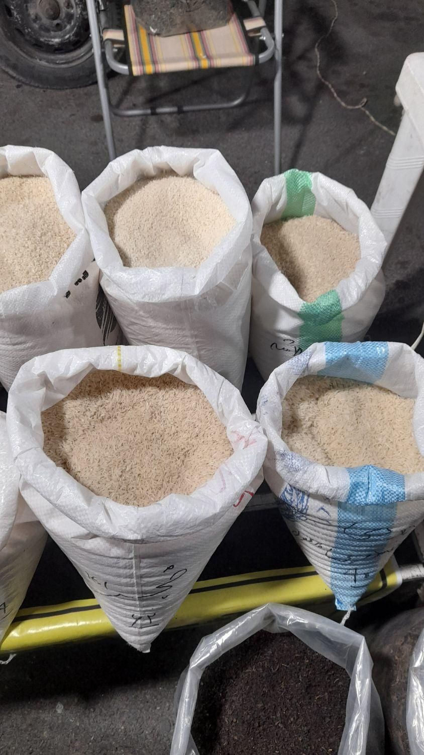 برنج فجر مجلسی|خوردنی و آشامیدنی|پرند, فاز ۰|دیوار