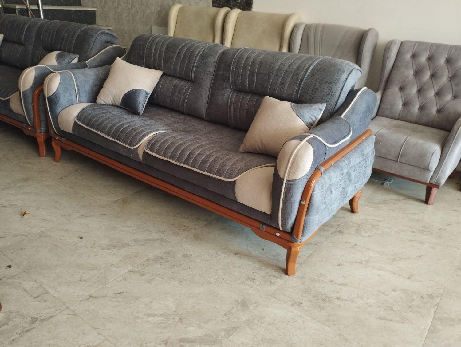 مبل لورا پشت تخت شو|مبلمان خانگی و میز عسلی|ارومیه, |دیوار