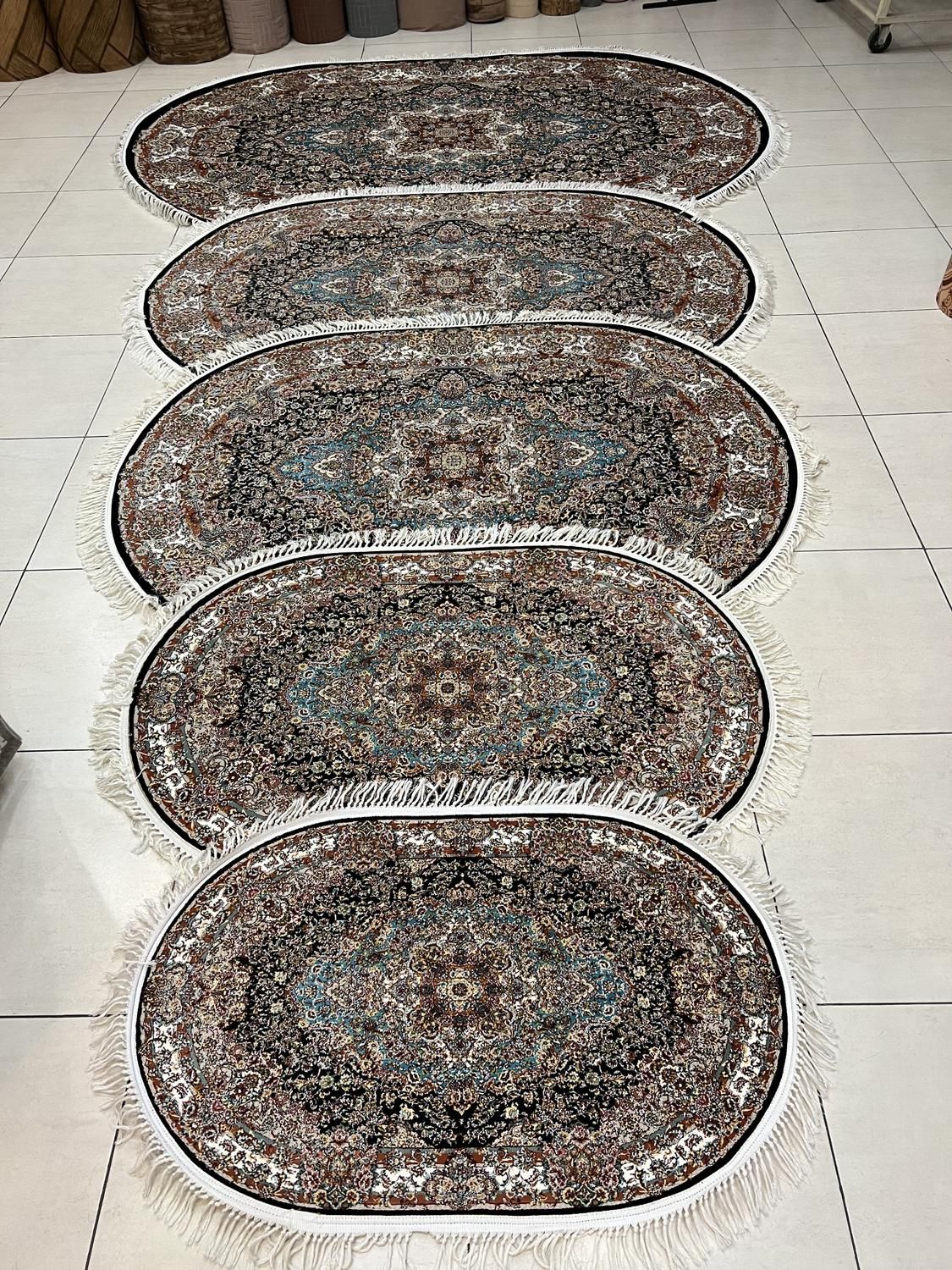 فرش بیضی ست کامل( بیش از ۳۰ طرح )|فرش|تبریز, |دیوار