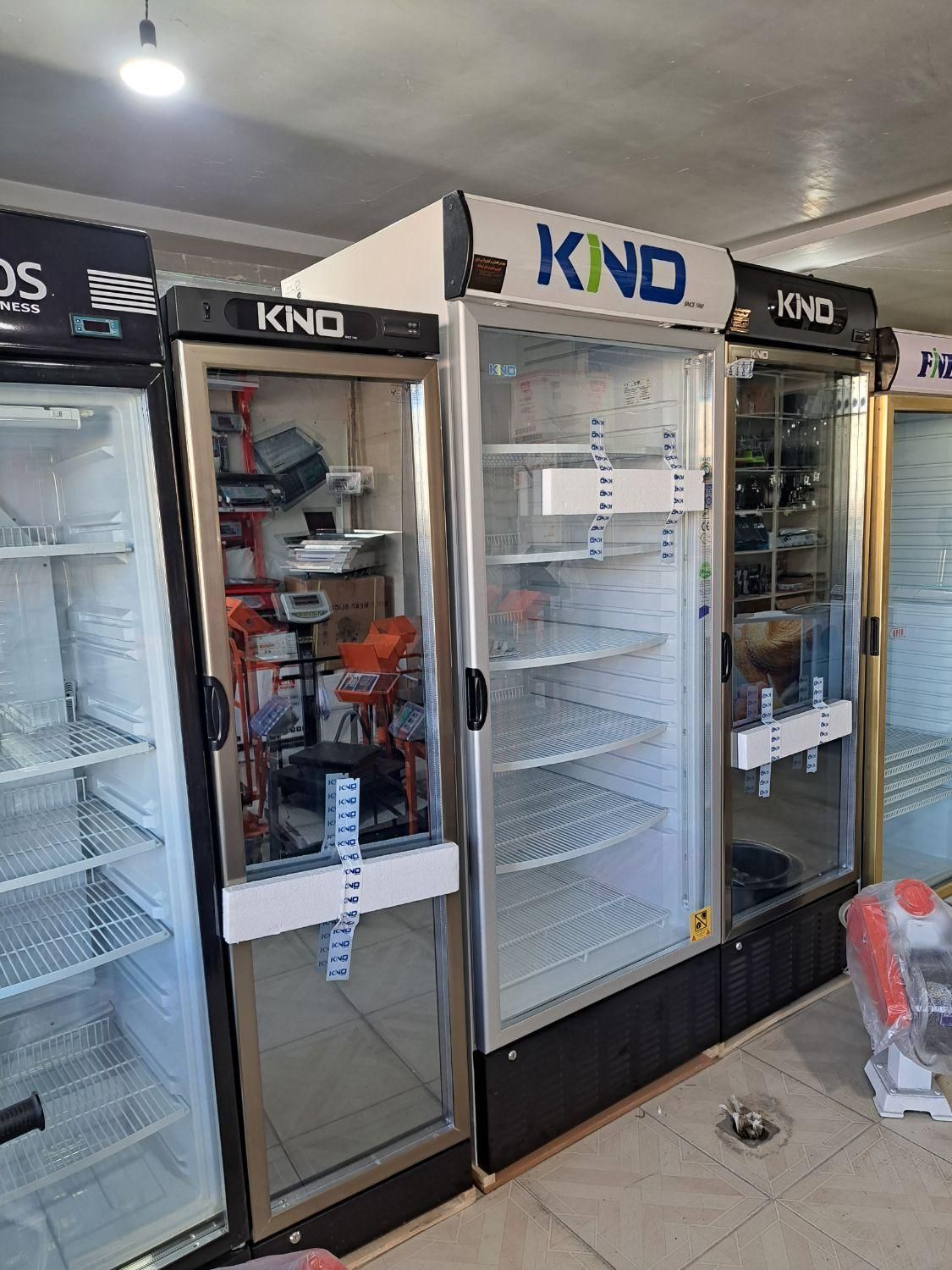 یخچال ایستاده ۵۰و ۶۰ و ۷۰و۸۰ برند KINOOO|فروشگاه و مغازه|اسلامآباد غرب, |دیوار