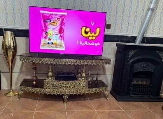 ساعت،میز تلویزیون،بوفه، آینه و کنسول|بوفه، ویترین، کنسول|بم, |دیوار
