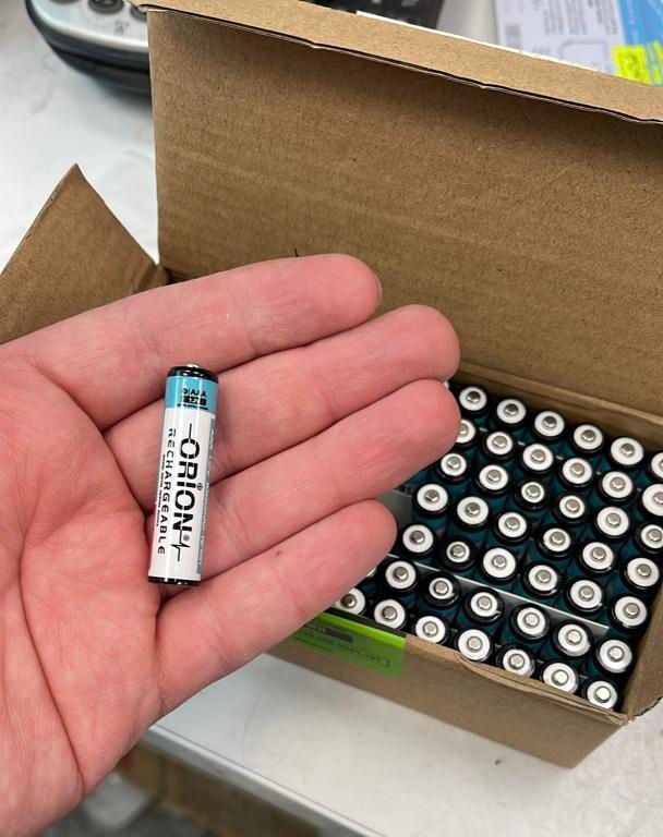 باتری ژاپن اصل ۱۰۰۰ میل نیم قلمی شارژی باطری تلفن|تلفن رومیزی|تهران, بازار|دیوار