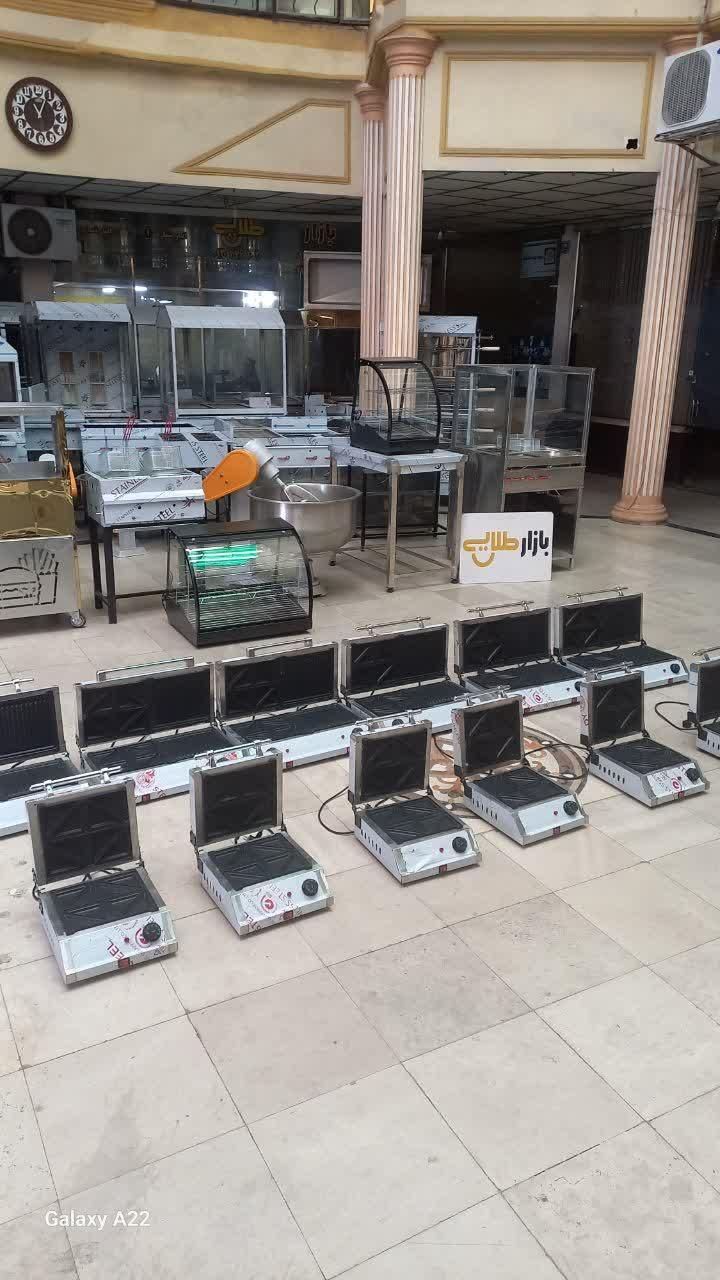 پک صنعتی برقی اسنک ساز گرمکن میز یخچال فر ساندویچی|کافی‌شاپ و رستوران|زنجان, |دیوار