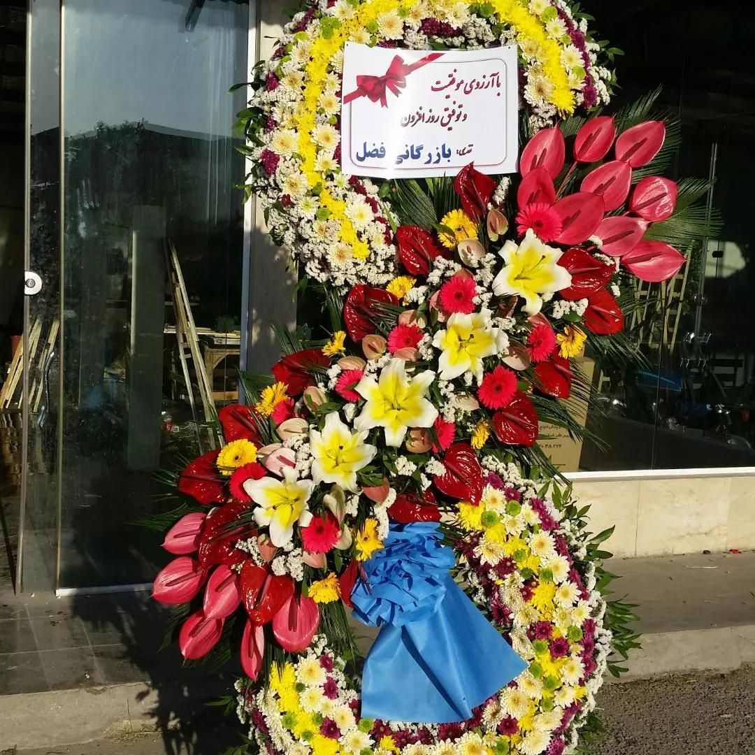تاج گل نمایشگاهی فانتزی افتتاحیه کلاسیک جشنی|گل و گیاه طبیعی|تهران, شهرک محلاتی|دیوار