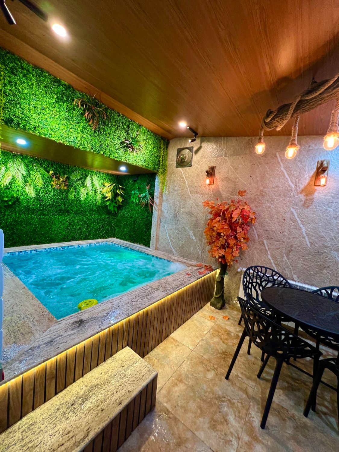 اجاره ویلاجکوزی دارچوبی بندرانزلی(مستقیم از مالک)|اجارهٔ کوتاهمدت ویلا و باغ|بندر انزلی, اطبا|دیوار