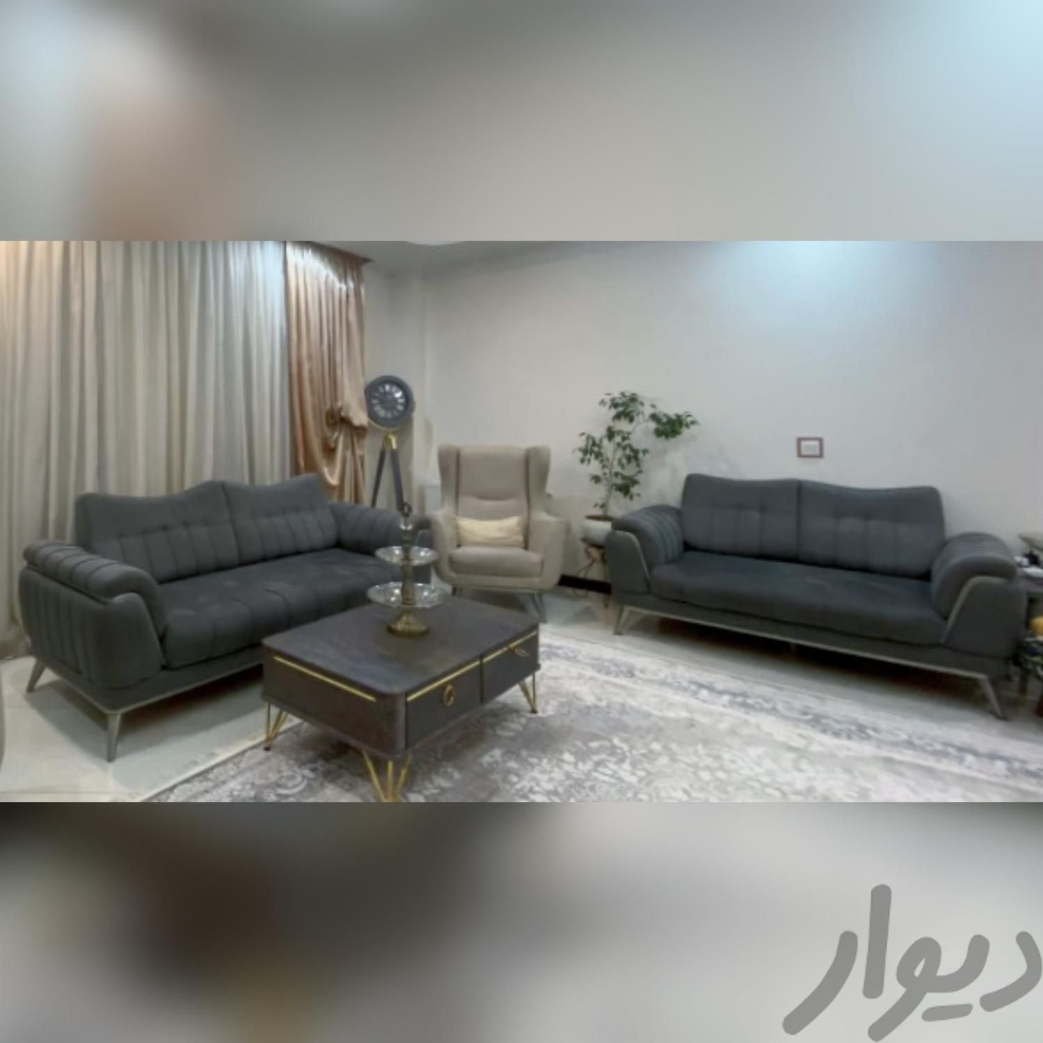 مبلمان کلاسیک راحتی تمیز|مبلمان خانگی و میزعسلی|تهران, سرو آزاد|دیوار