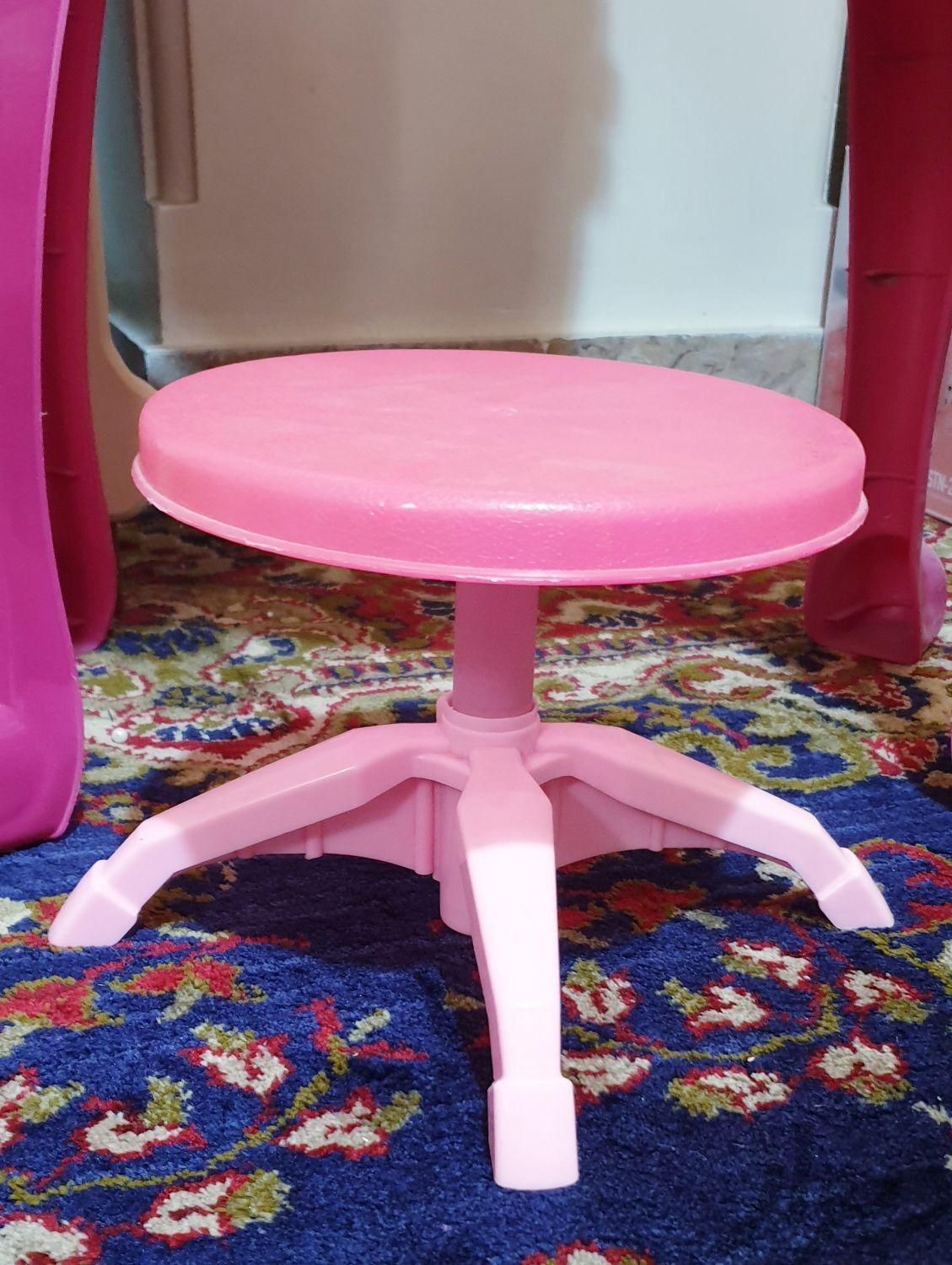 میز آرایش فانتزی دخترانه همراه با صندلی|اسباب بازی|تهران, ستارخان|دیوار