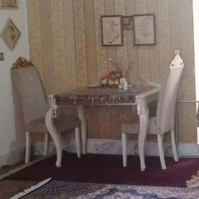 میز نهار خوری ۴ نفره|میز و صندلی غذاخوری|نیشابور, بزرگمهر|دیوار