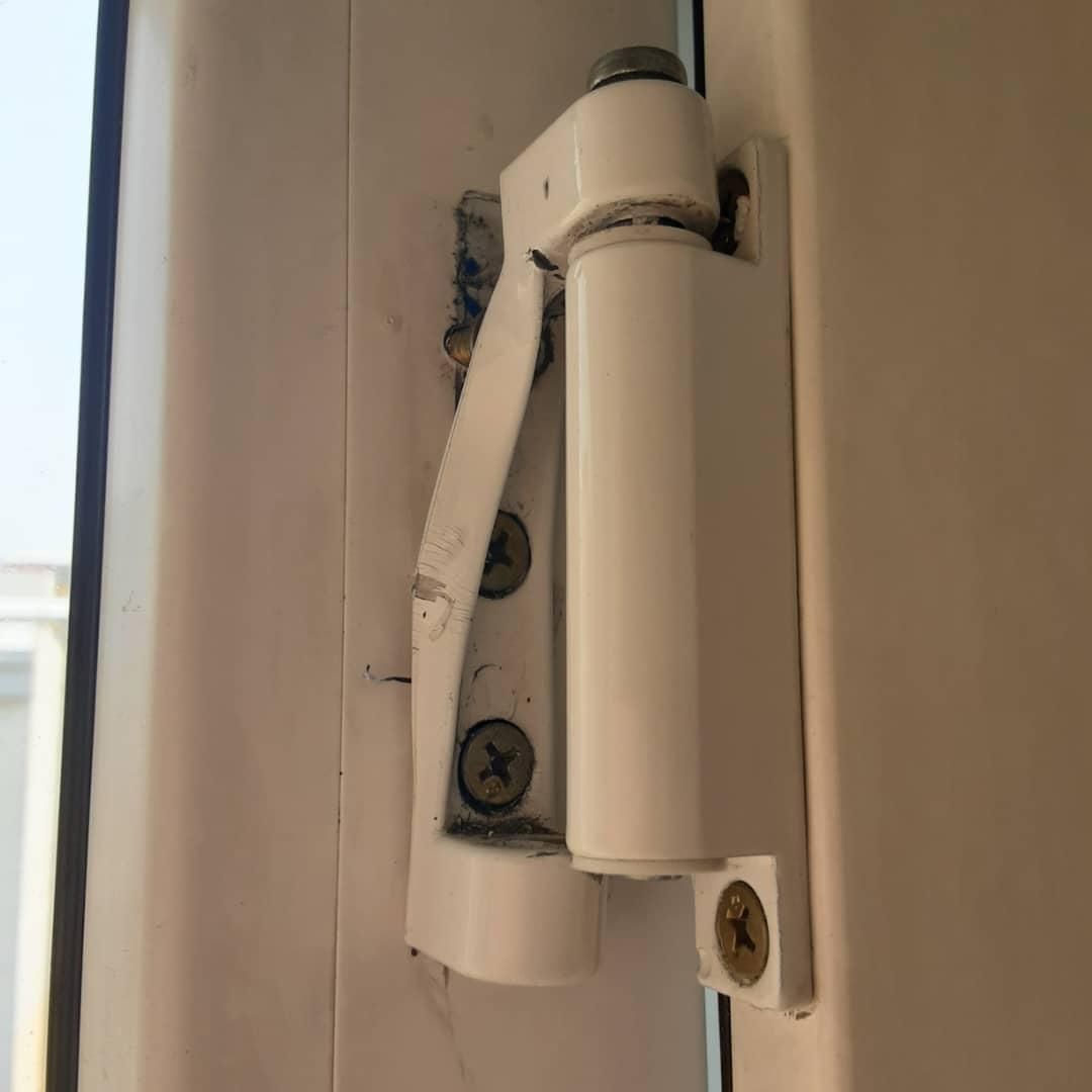 تعمیرات درب وپنجره دوجداره UPVC منصفانه وضمانتی|خدمات پیشه و مهارت|مشهد, الهیه|دیوار