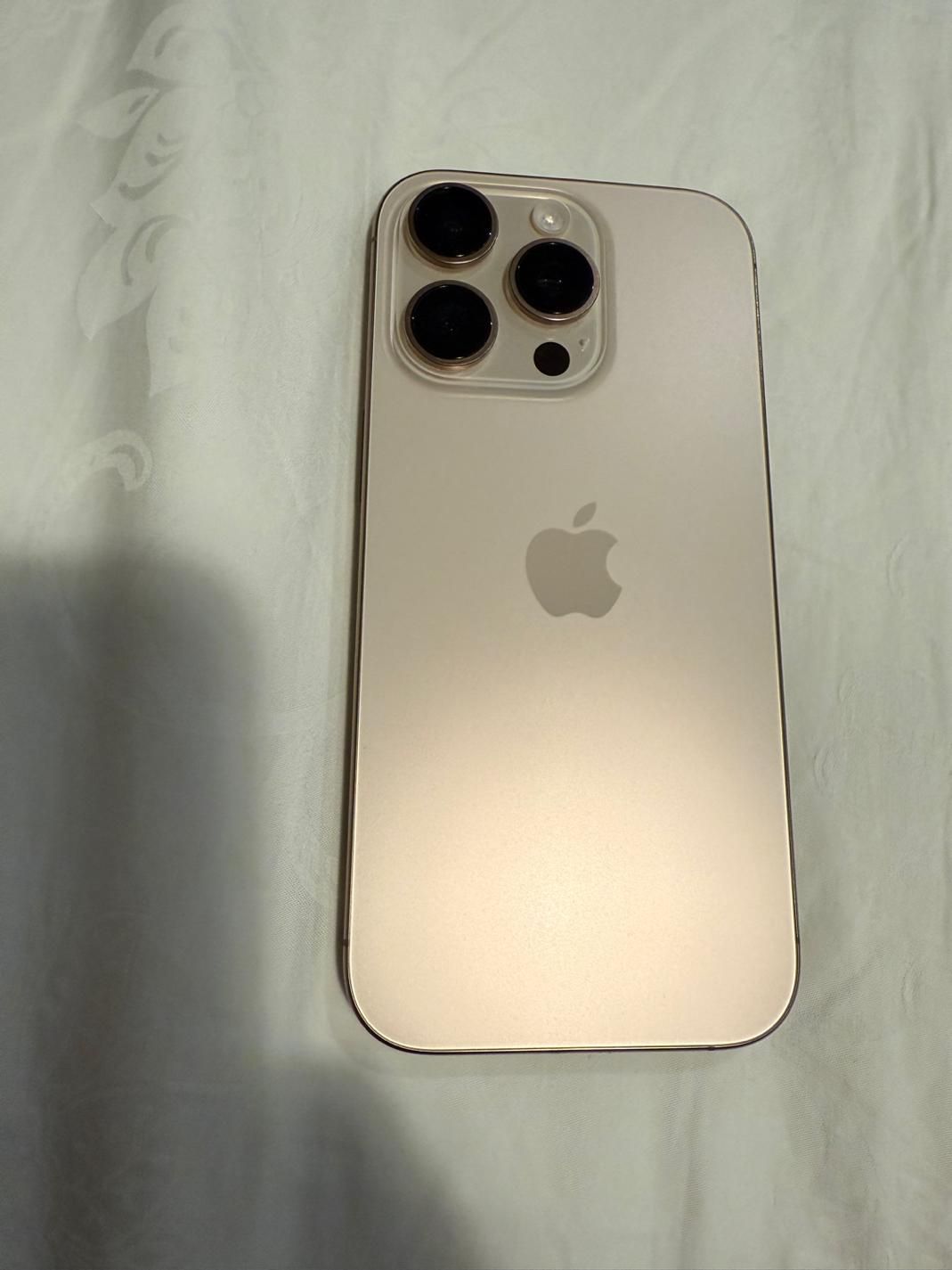 اپل iPhone 16 Pro با حافظهٔ ۱۲۸ گیگ رنگdesert|موبایل|تهران, الهیه|دیوار