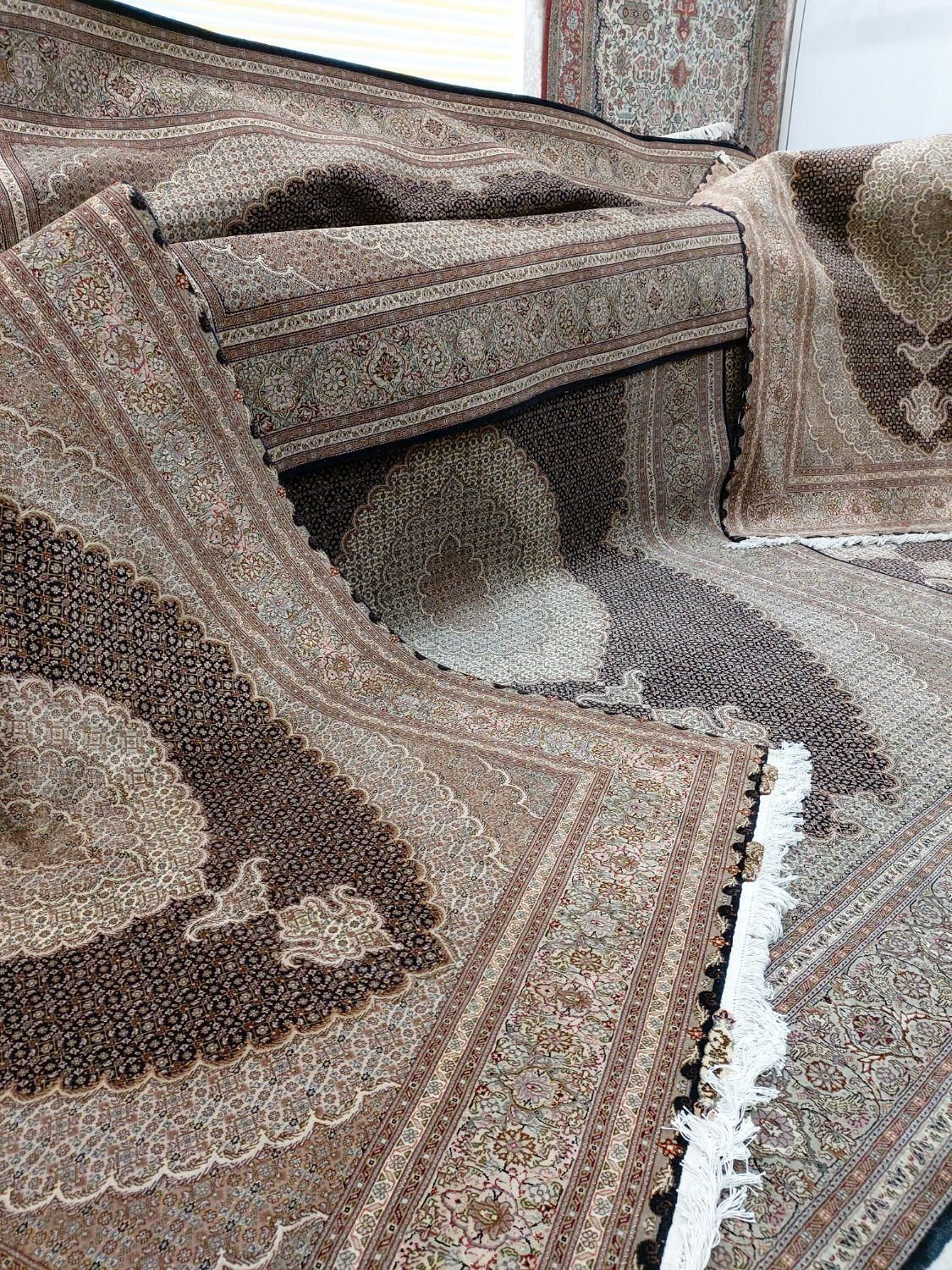 (خریدار خریدا‌رفرش‌دستباف) (کارکرده‌قدیمی‌کهنه‌)|فرش|تهران, ونک|دیوار